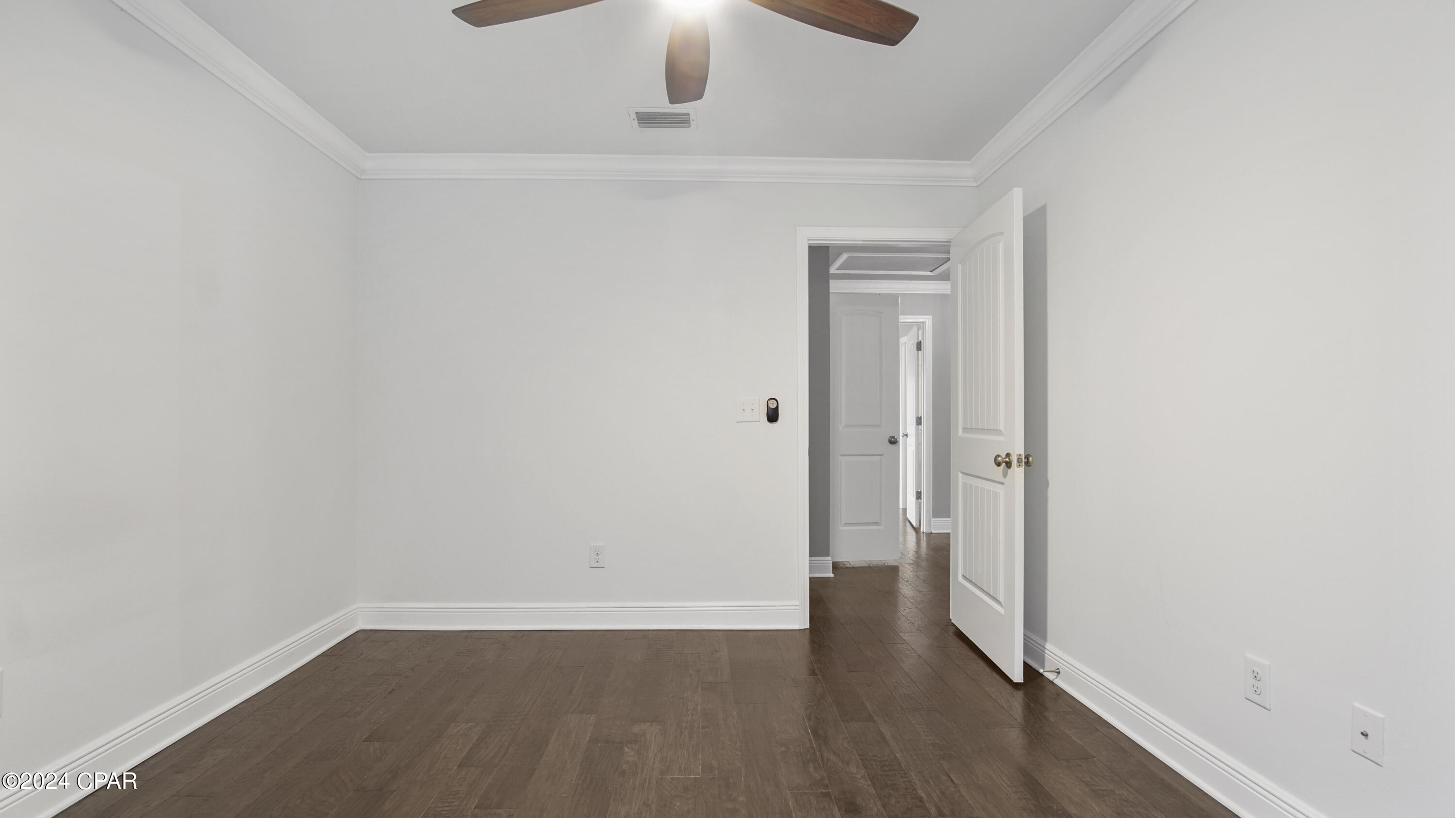 4734 Bigleaf Lane