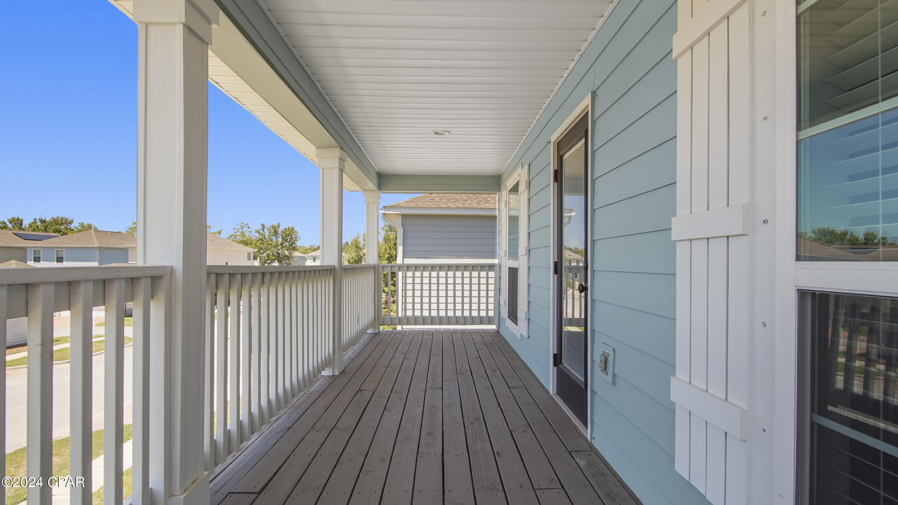 4734 Bigleaf Lane