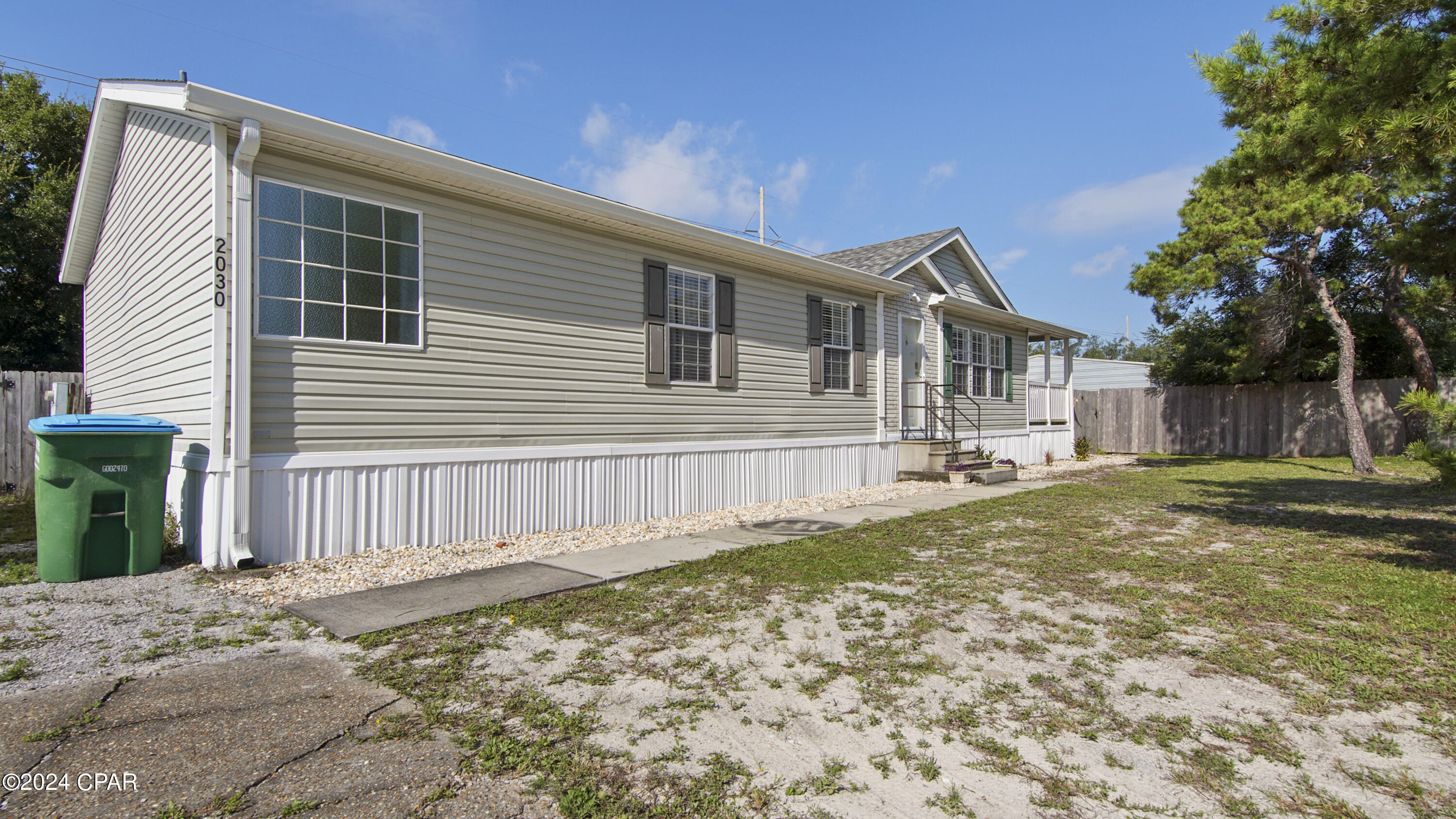 2030 Twin Oaks Drive