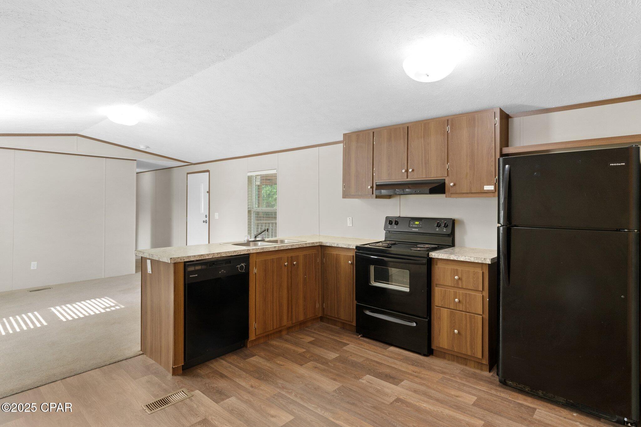 4314 Huckleberry Lane