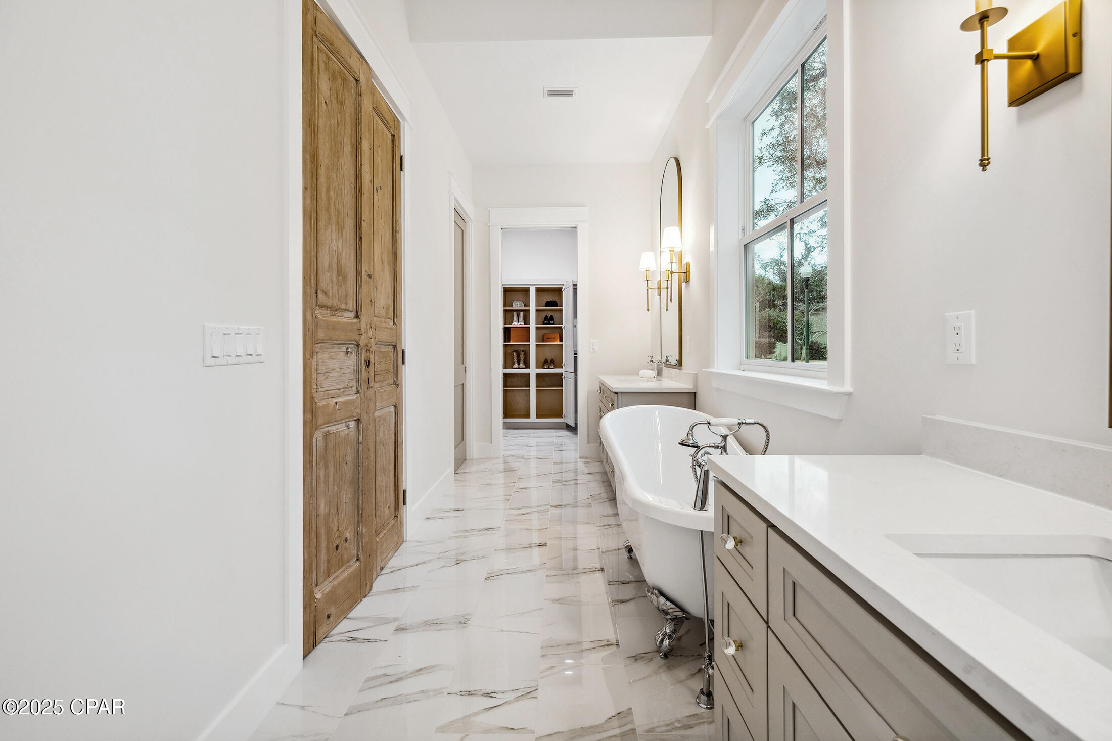 1152 Cove Pointe Drive