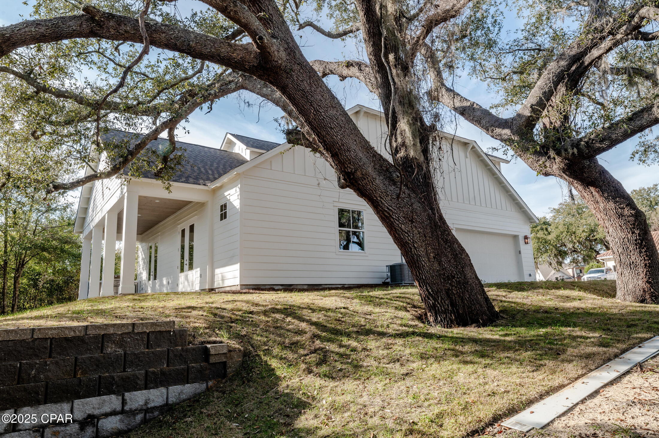 1152 Cove Pointe Drive