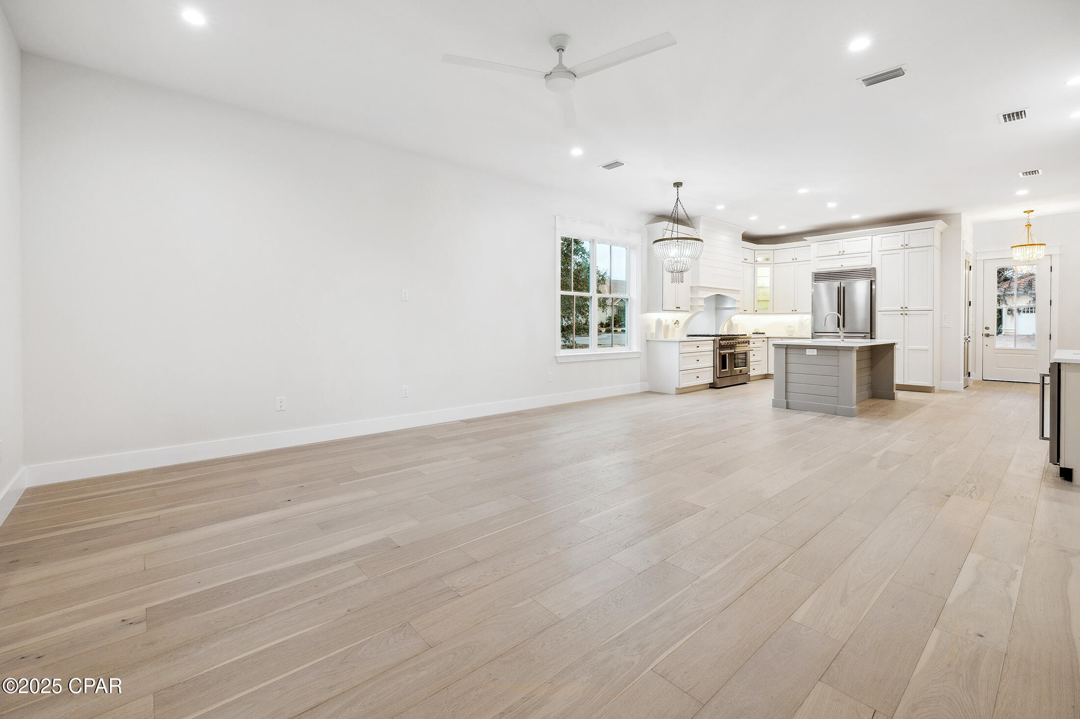 1152 Cove Pointe Drive