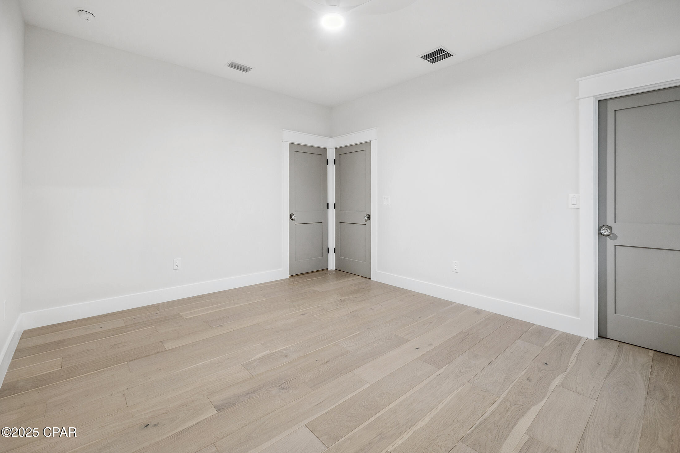1152 Cove Pointe Drive