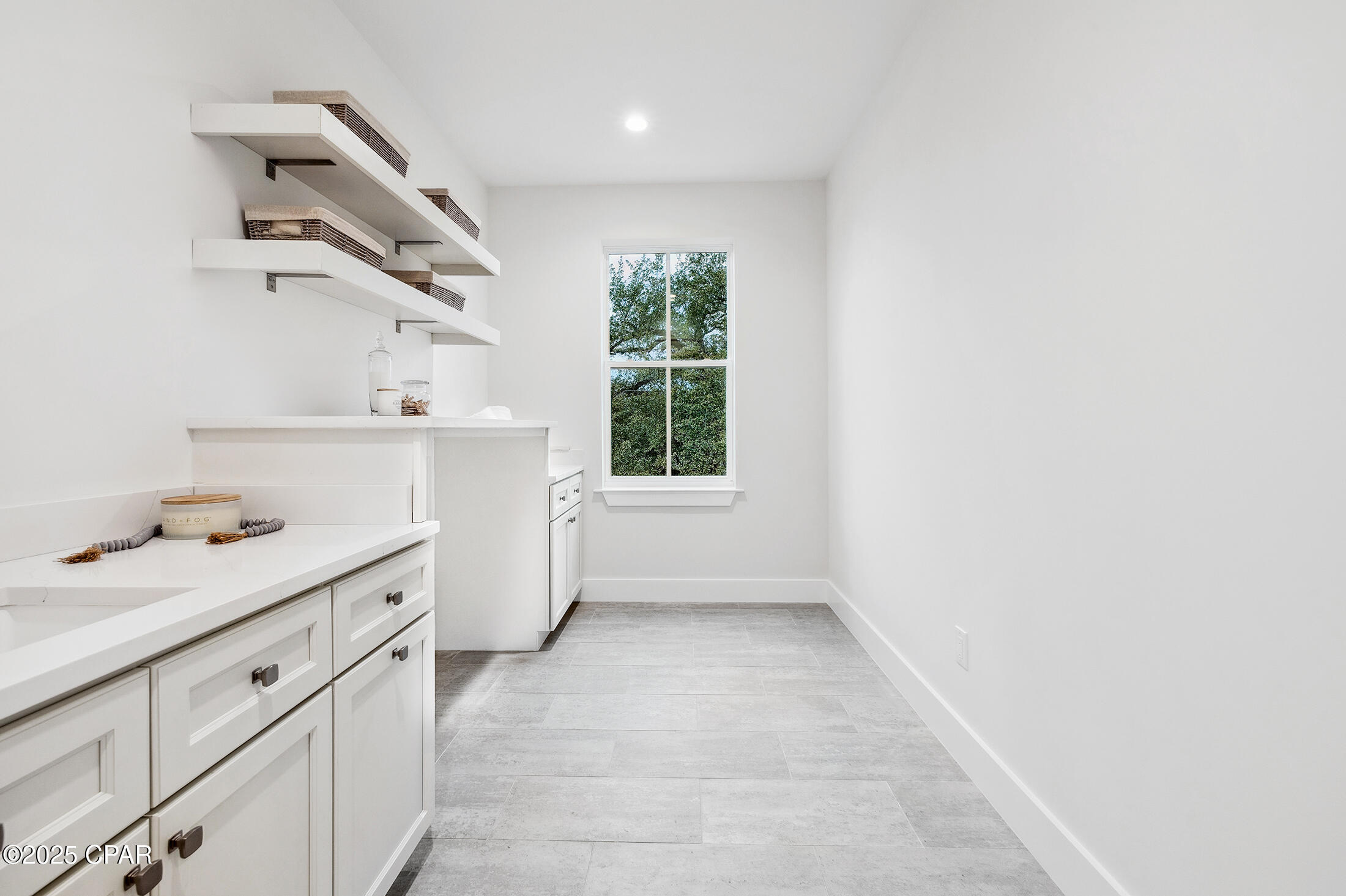 1152 Cove Pointe Drive