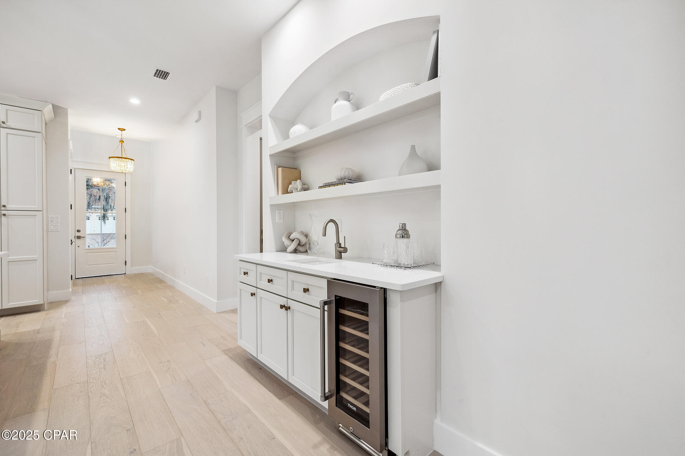 1152 Cove Pointe Drive