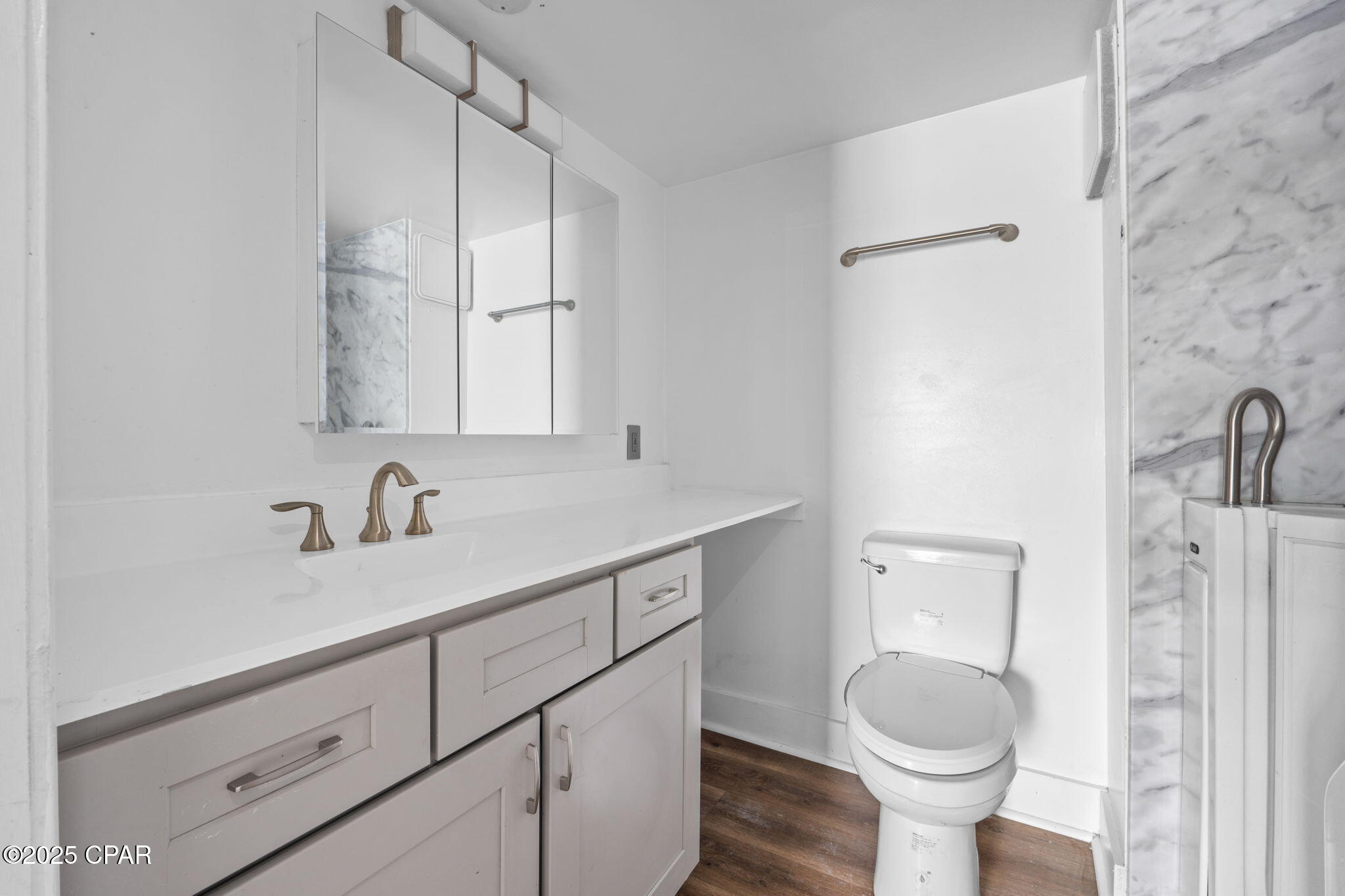 100 Cherry Street 202