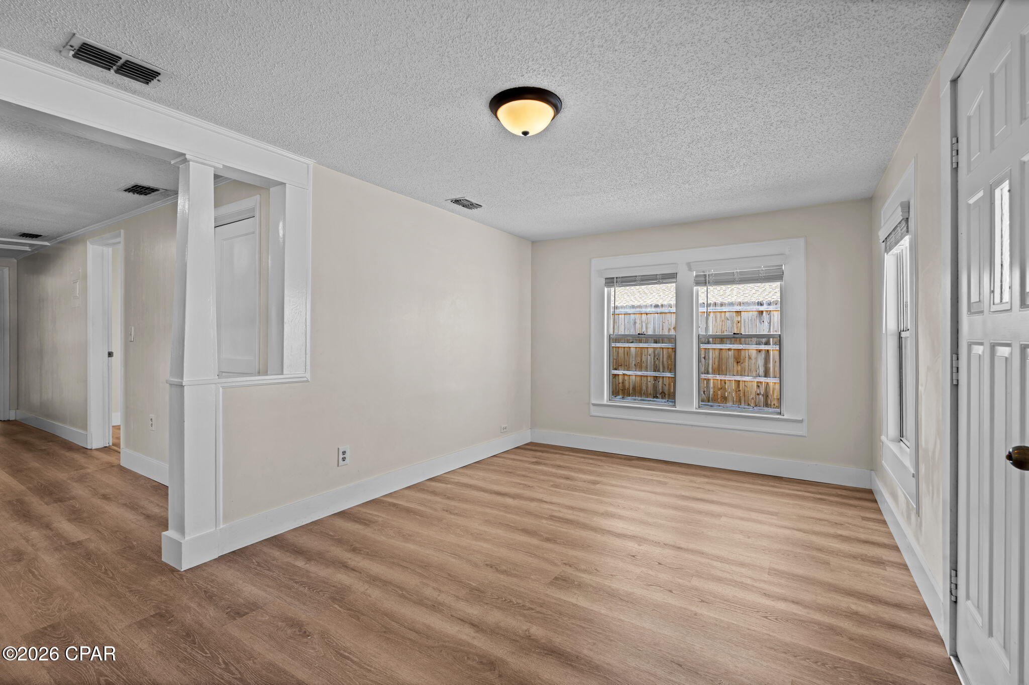 206 E 2nd Court A & B