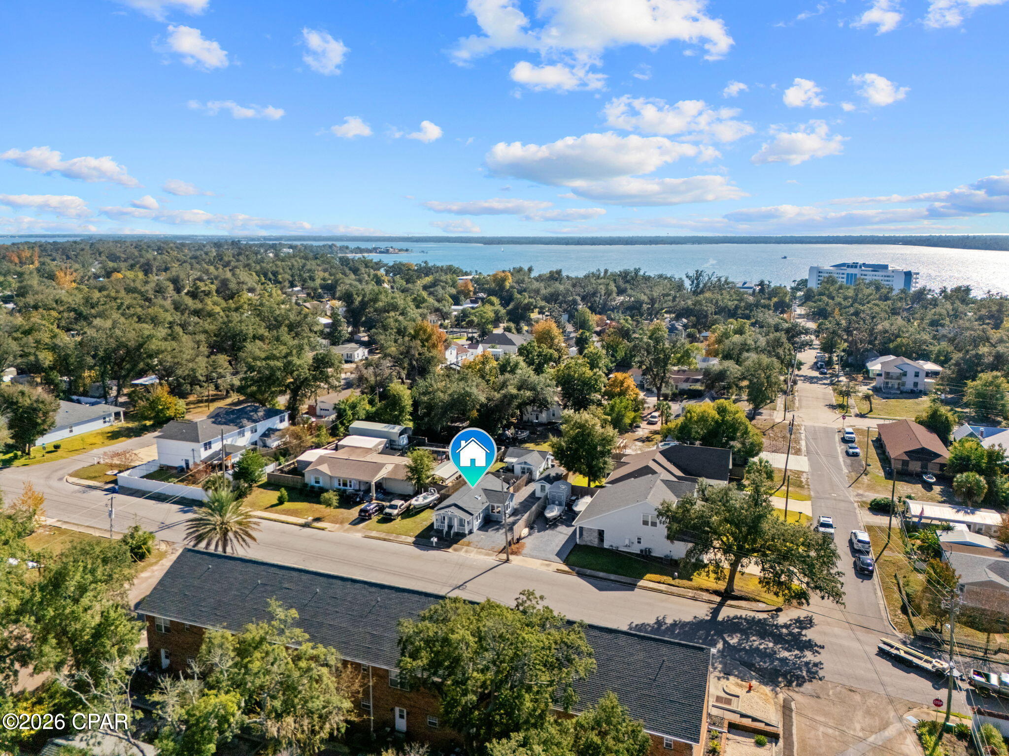 206 E 2nd Court A & B