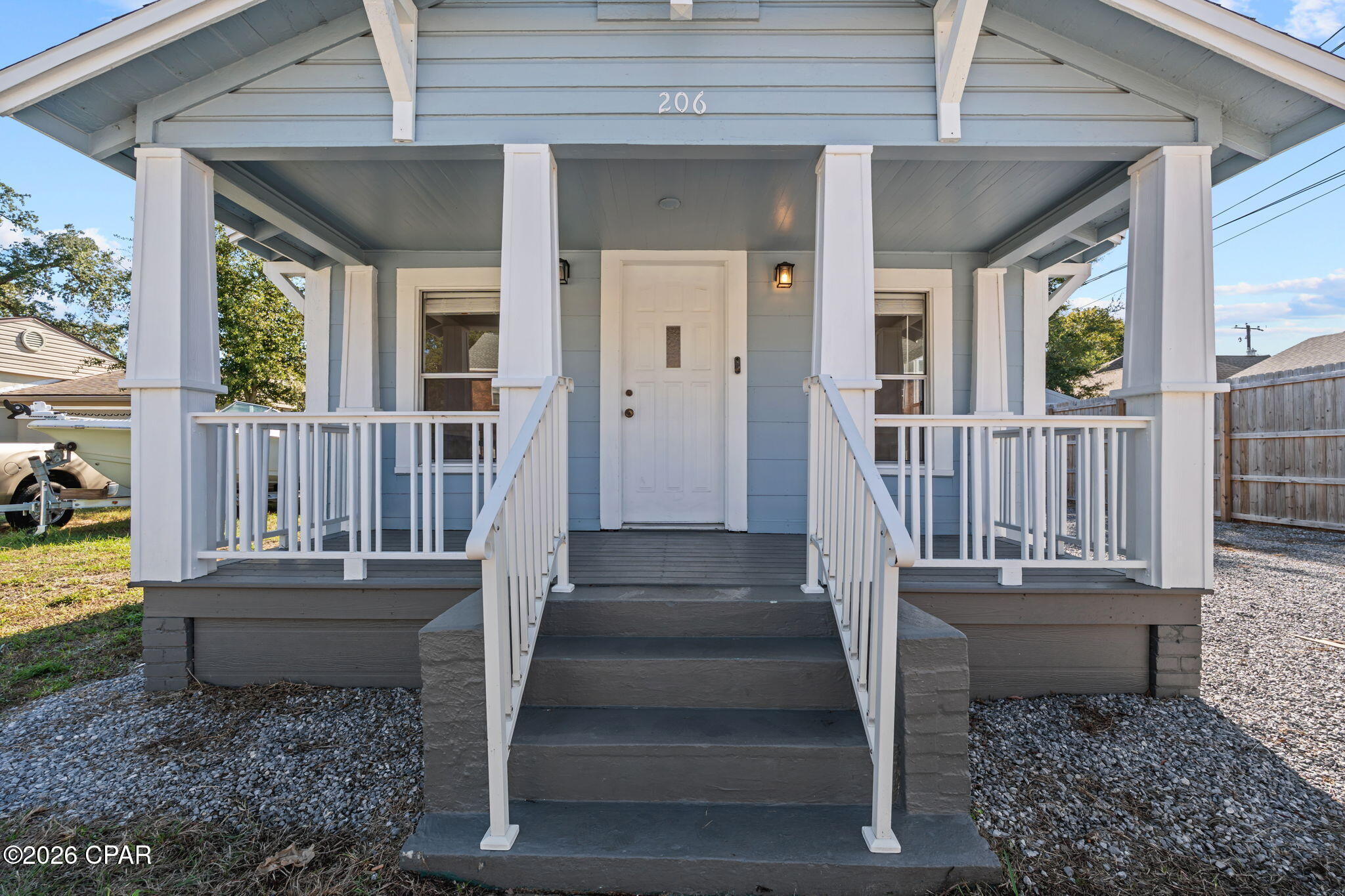 206 E 2nd Court A & B