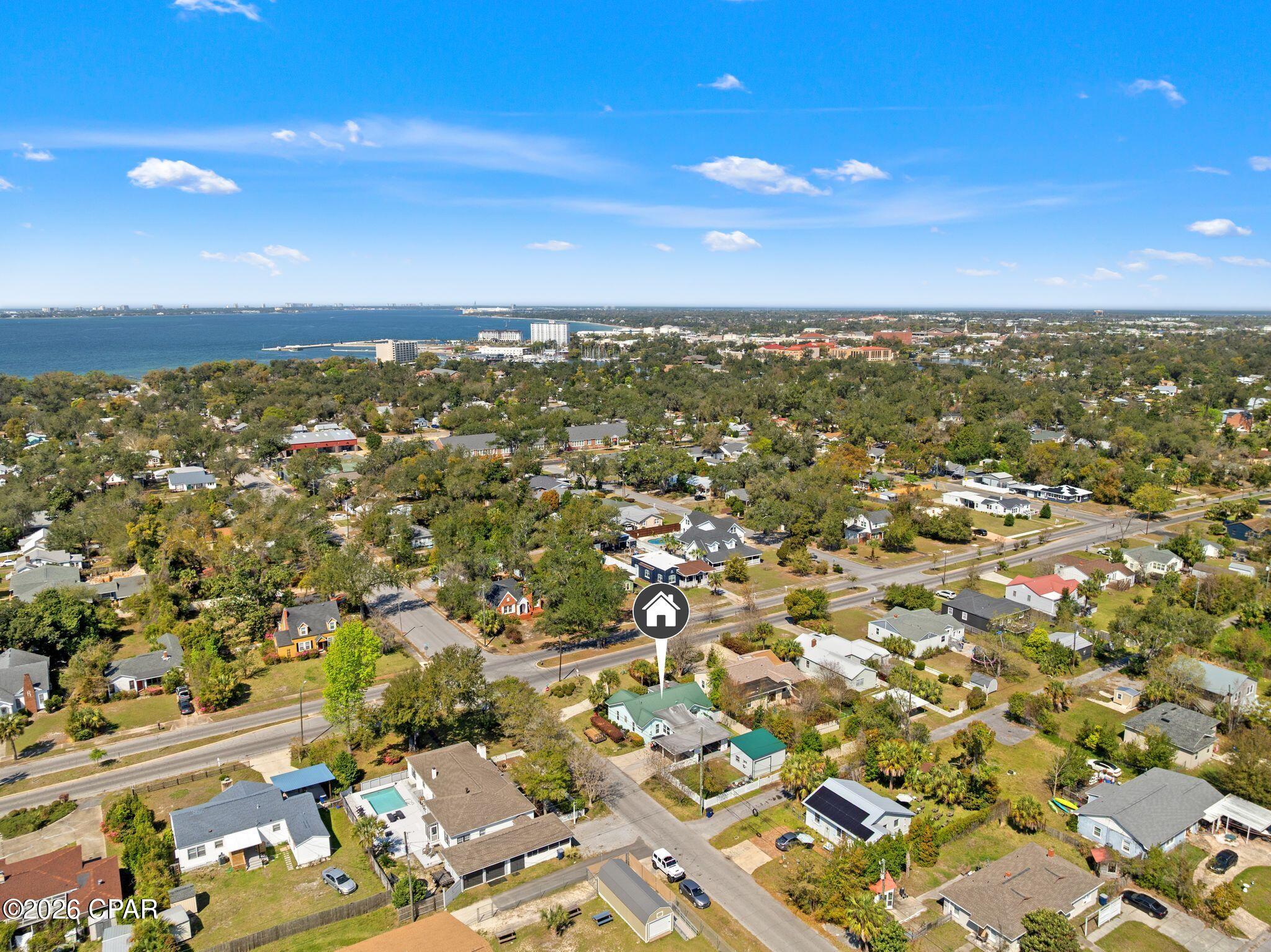 200 N Cove Boulevard