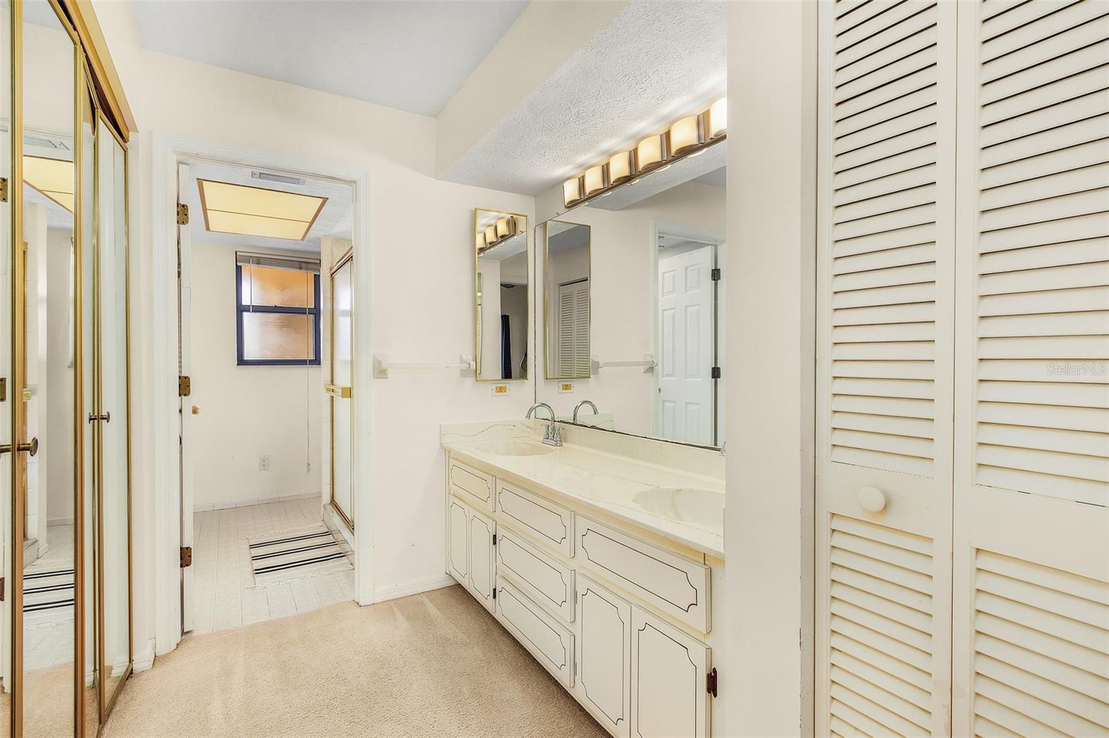1003 SW 47TH TERRACE Unit: 204