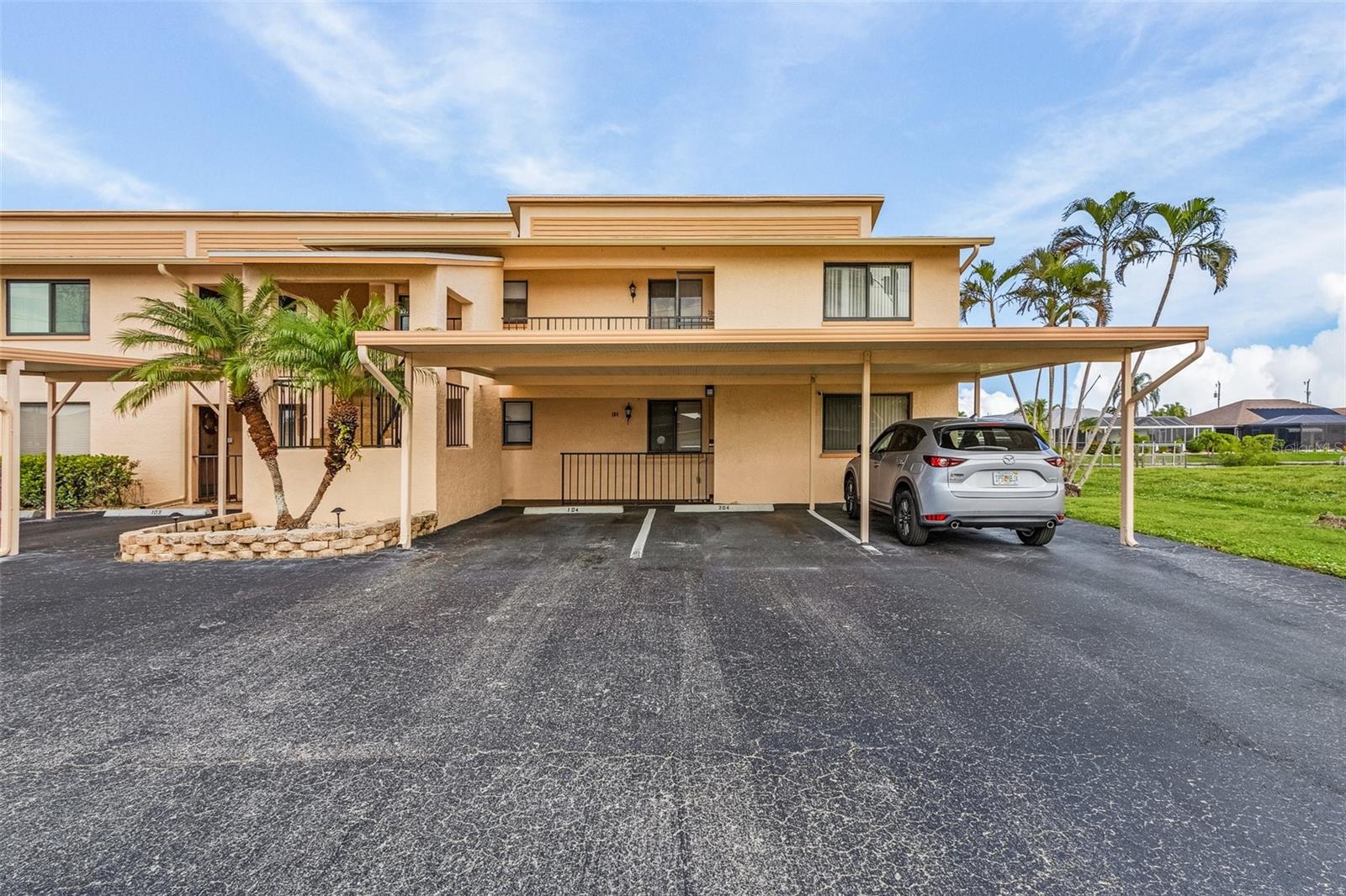 1003 SW 47TH TERRACE Unit: 204