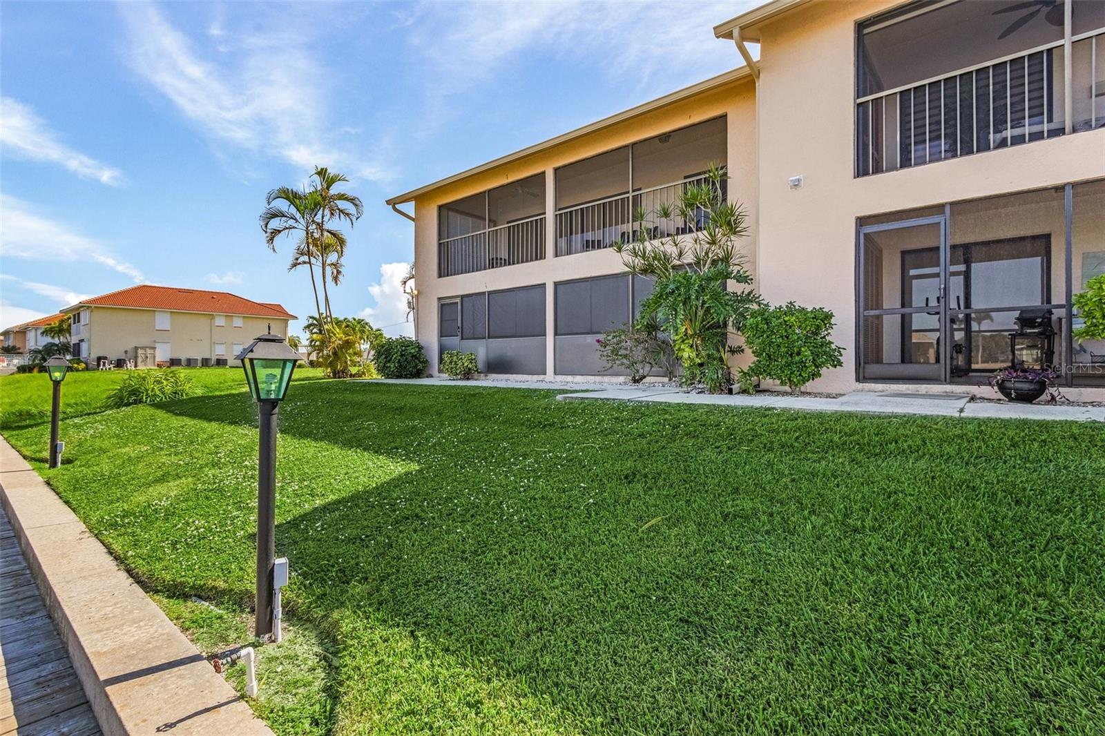 1003 SW 47TH TERRACE Unit: 204