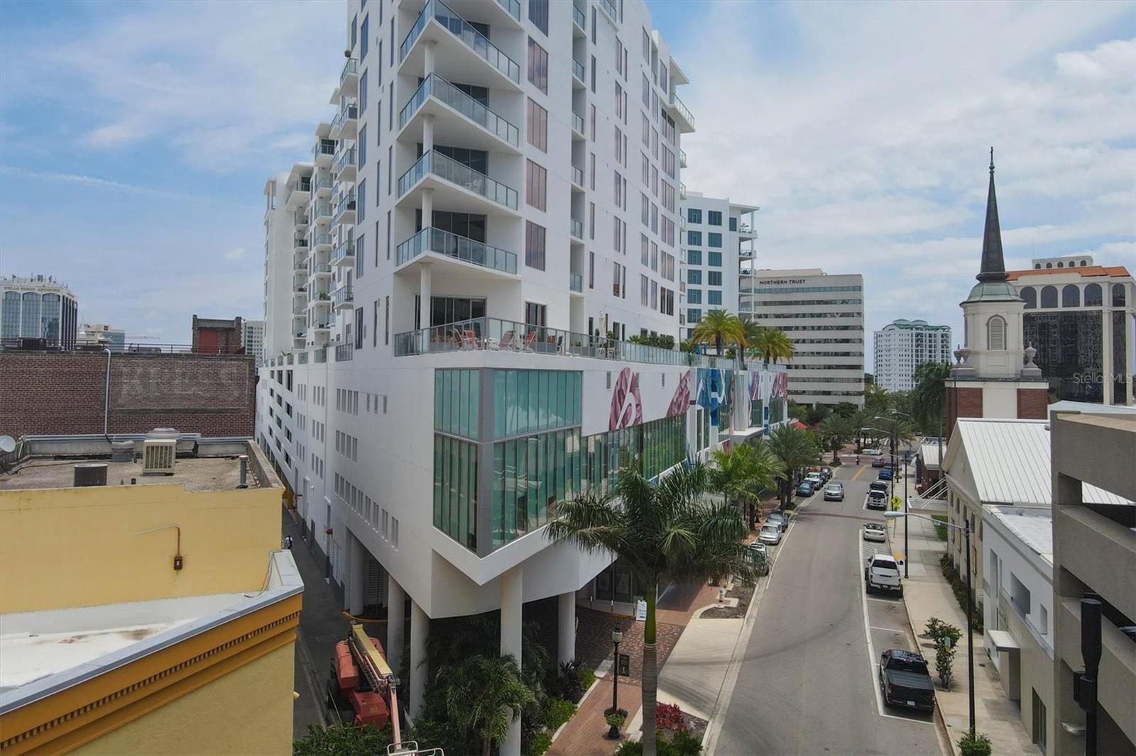 111 S PINEAPPLE AVE #1102