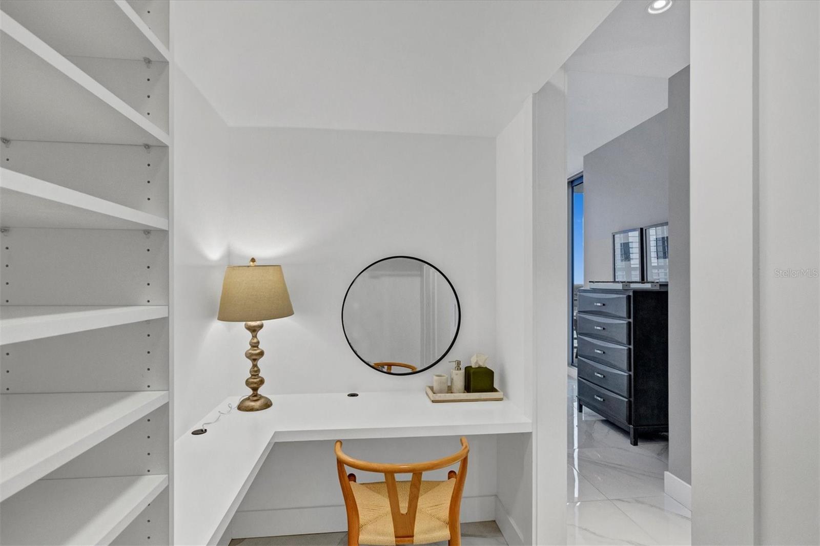 111 S PINEAPPLE AVE #1102