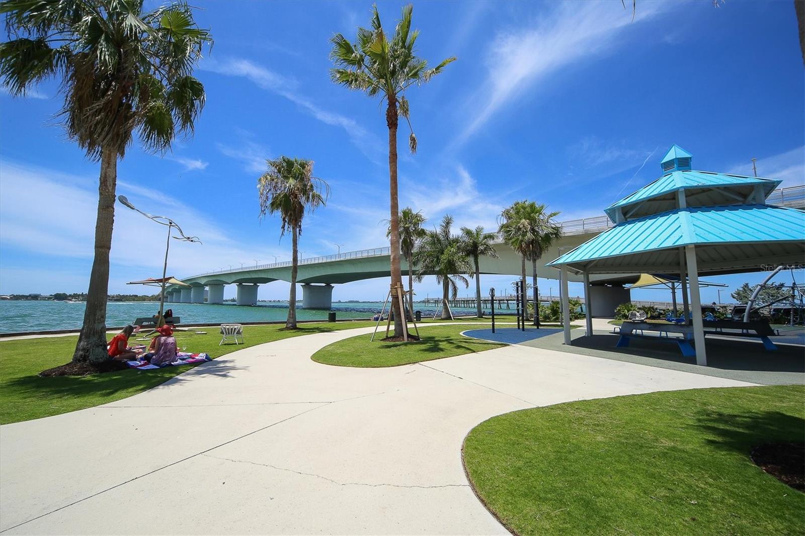 111 S PINEAPPLE AVE #1102