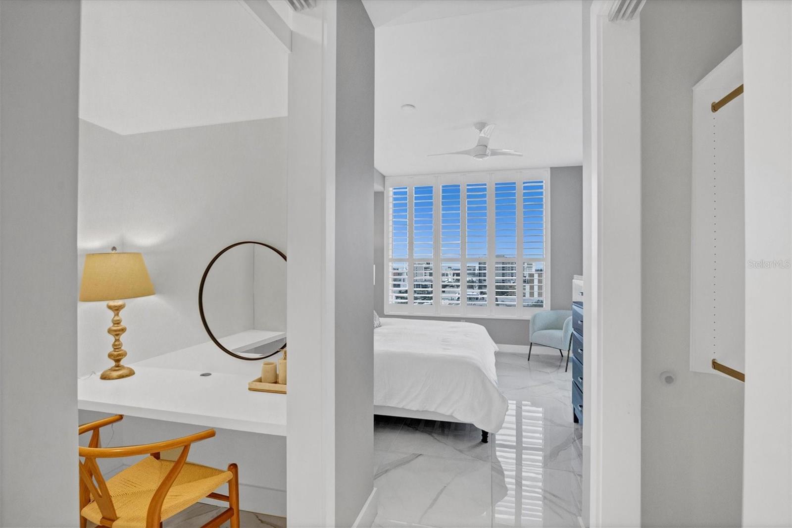 111 S PINEAPPLE AVE #1102