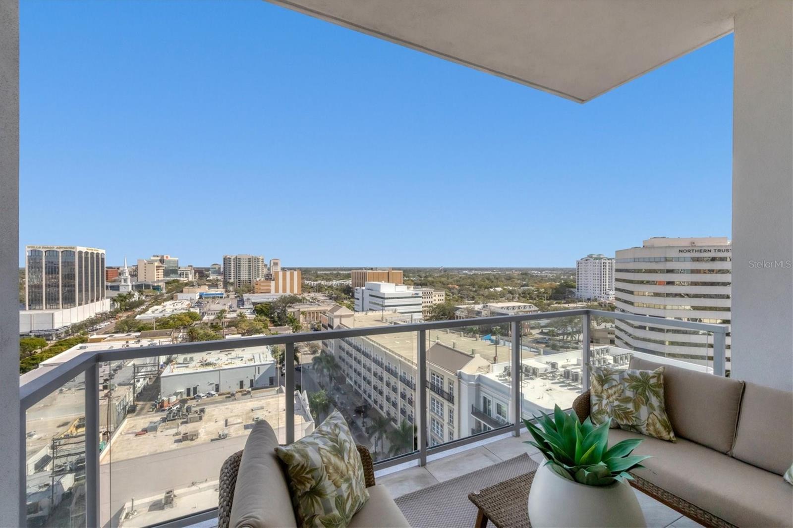 111 S PINEAPPLE AVE #1102