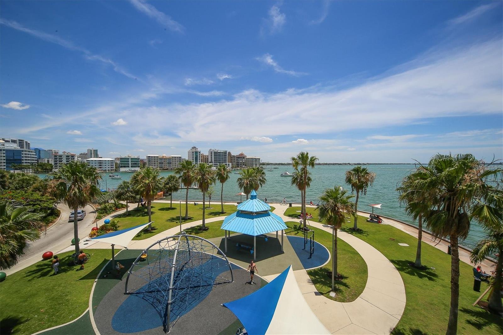 111 S PINEAPPLE AVE #1102
