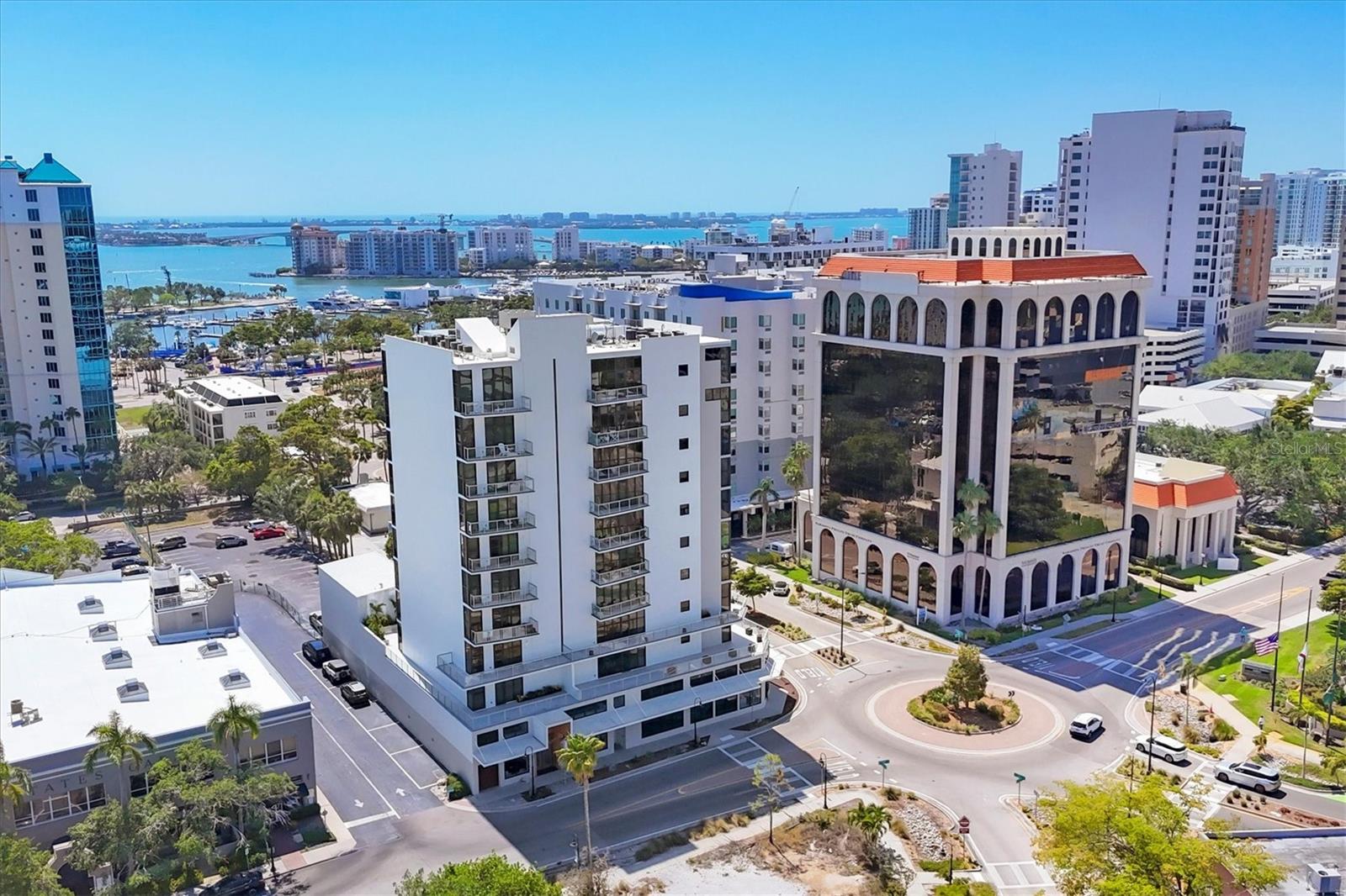 300 S PINEAPPLE AVE #302