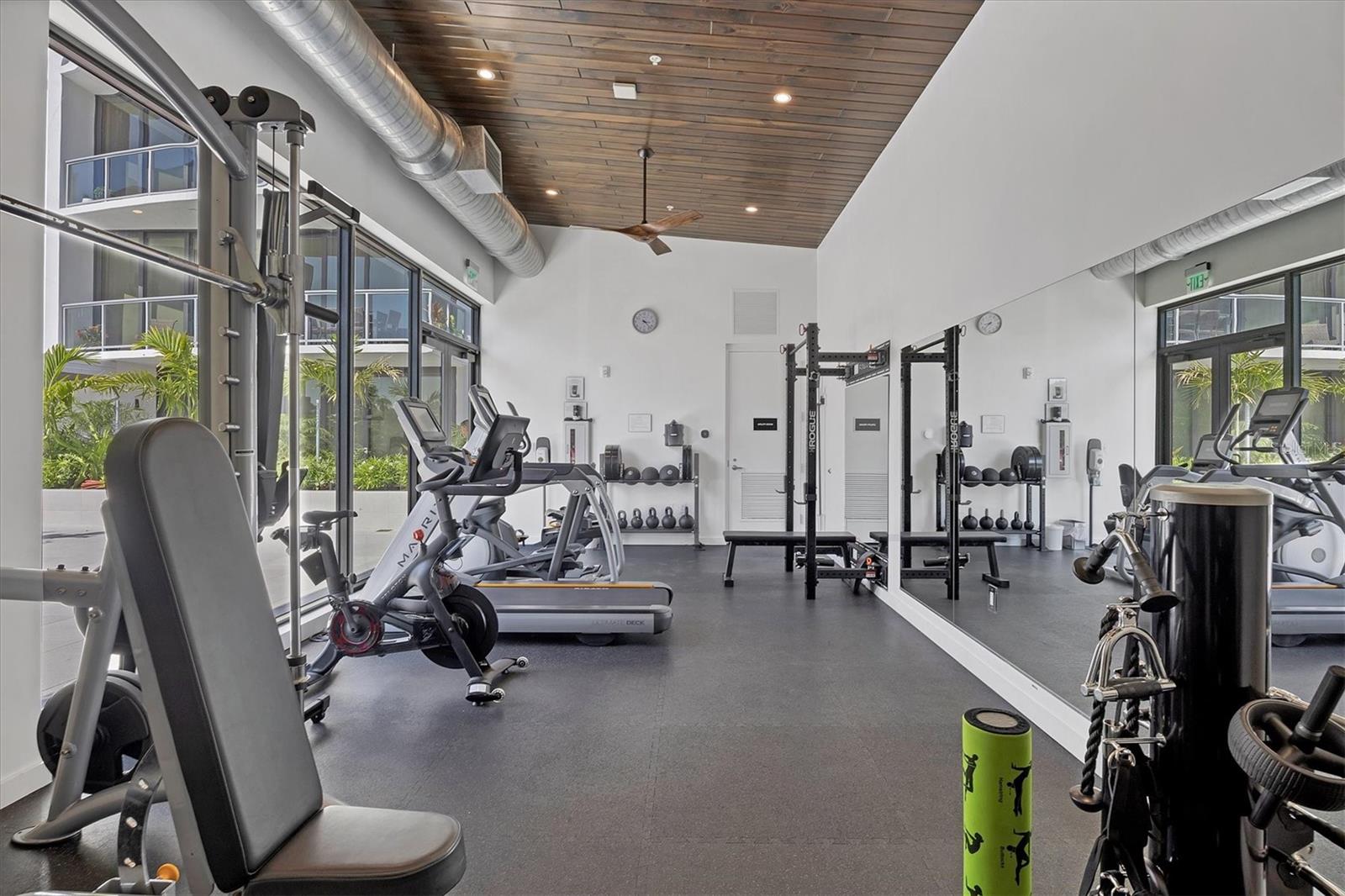 300 S PINEAPPLE AVE #302