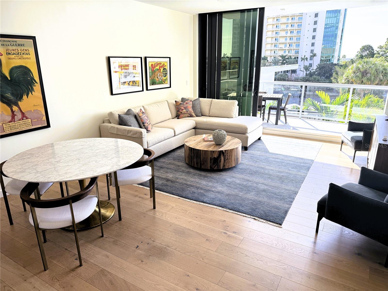 300 S PINEAPPLE AVE #302