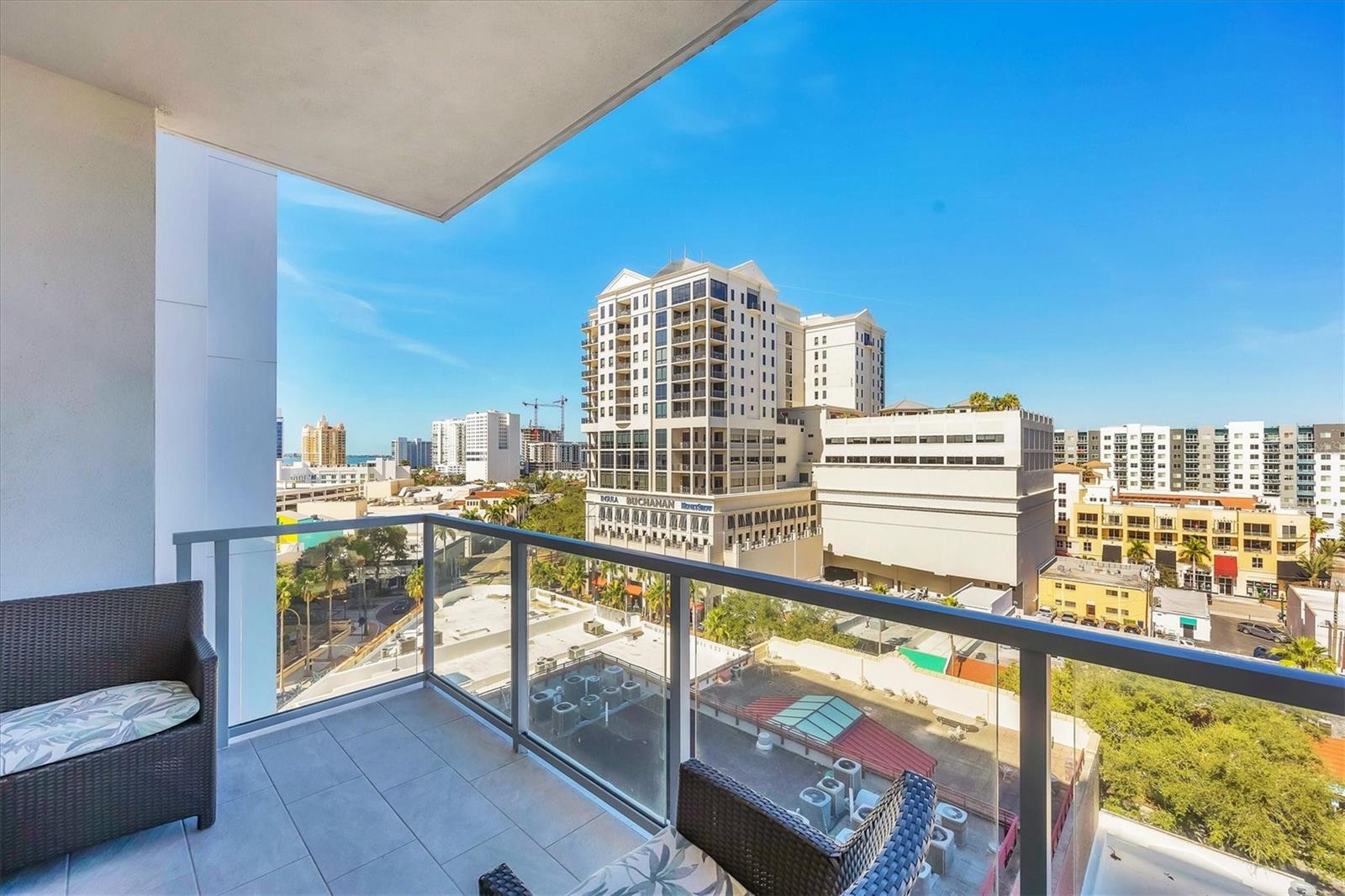 111 S PINEAPPLE AVE #816