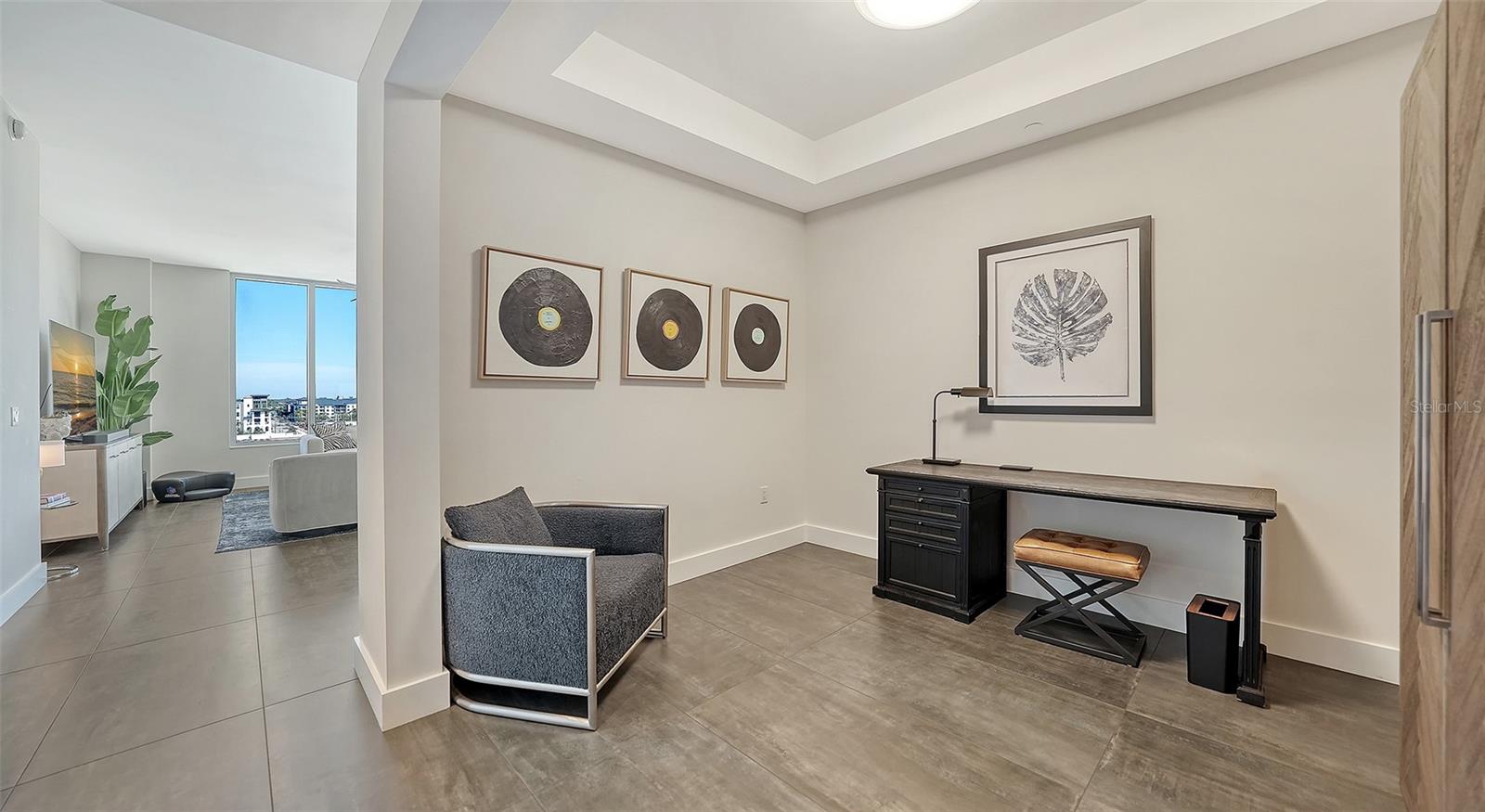 111 S PINEAPPLE AVE #601