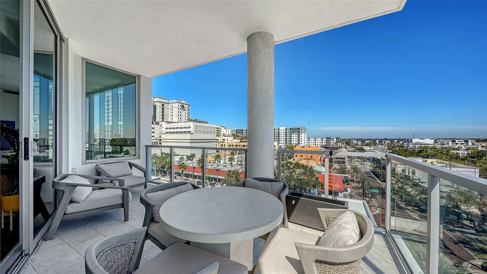 111 S PINEAPPLE AVE #601