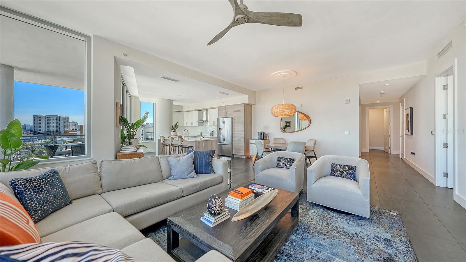 111 S PINEAPPLE AVE #601