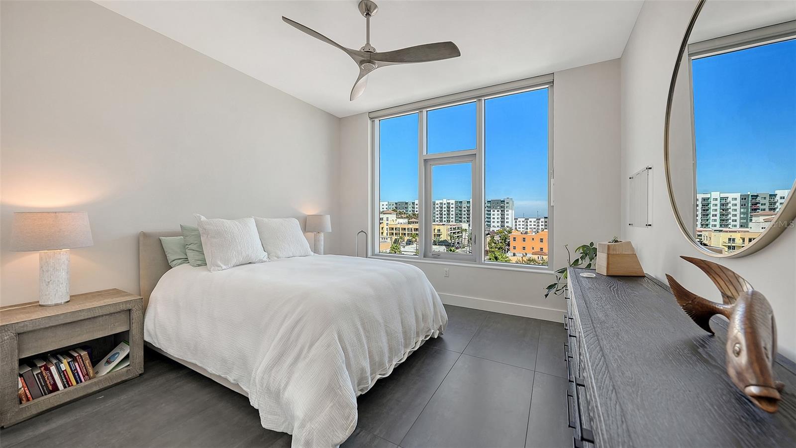 111 S PINEAPPLE AVE #601
