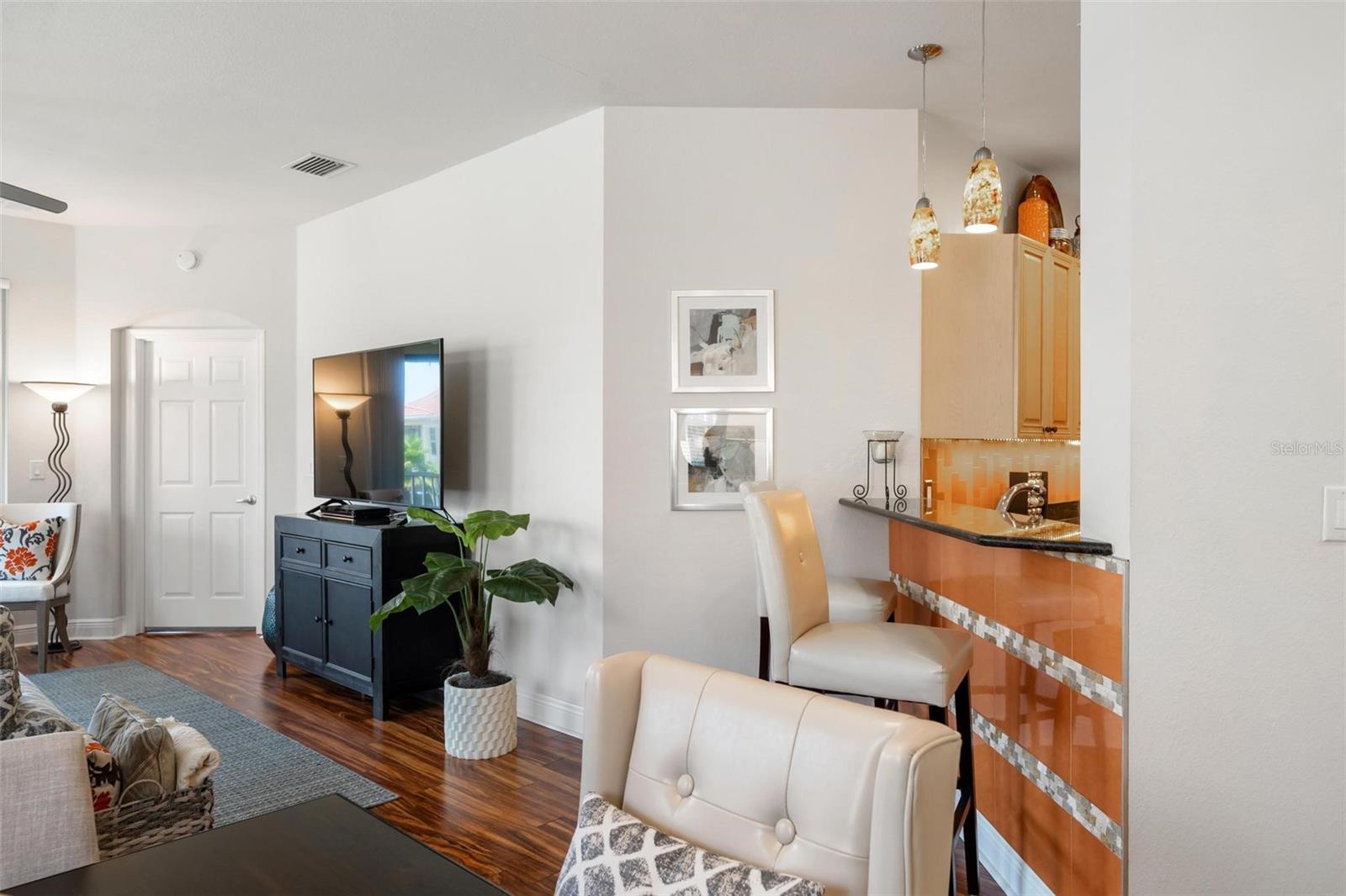 240 W END DR #1021