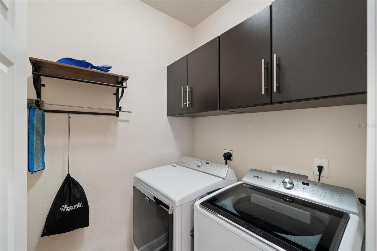240 W END DR #1021