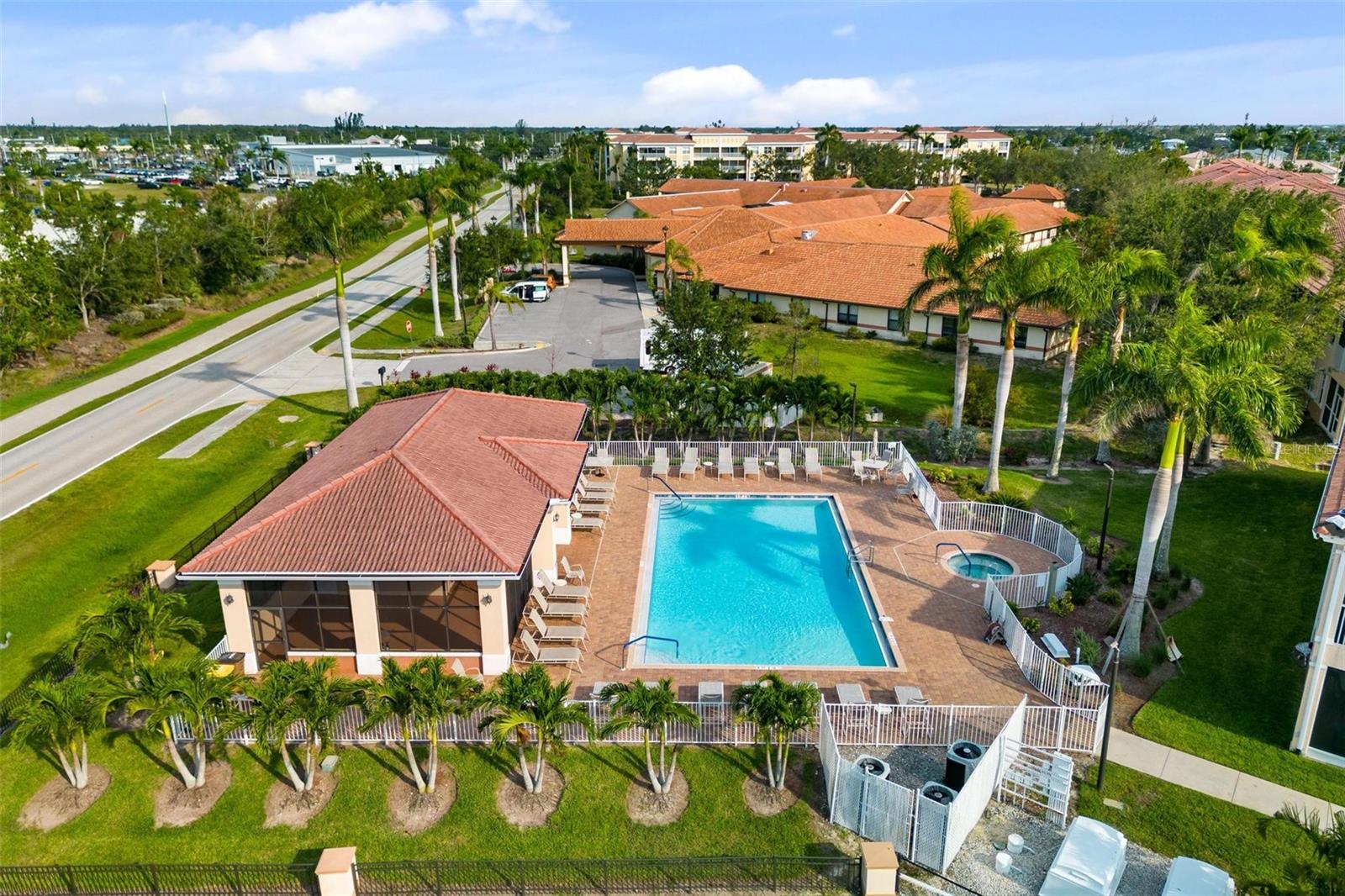 240 W END DR #1021
