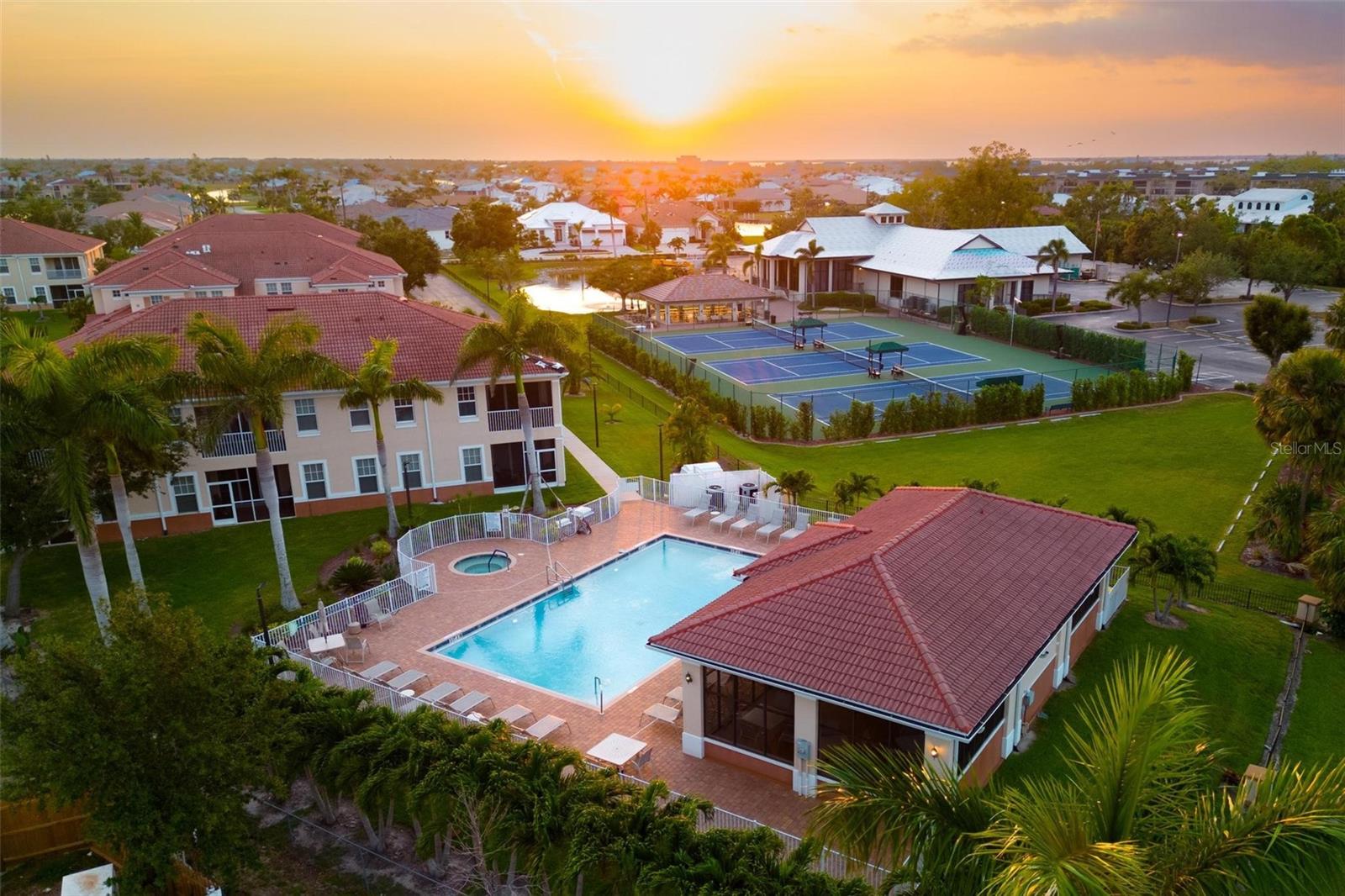 240 W END DR #1021