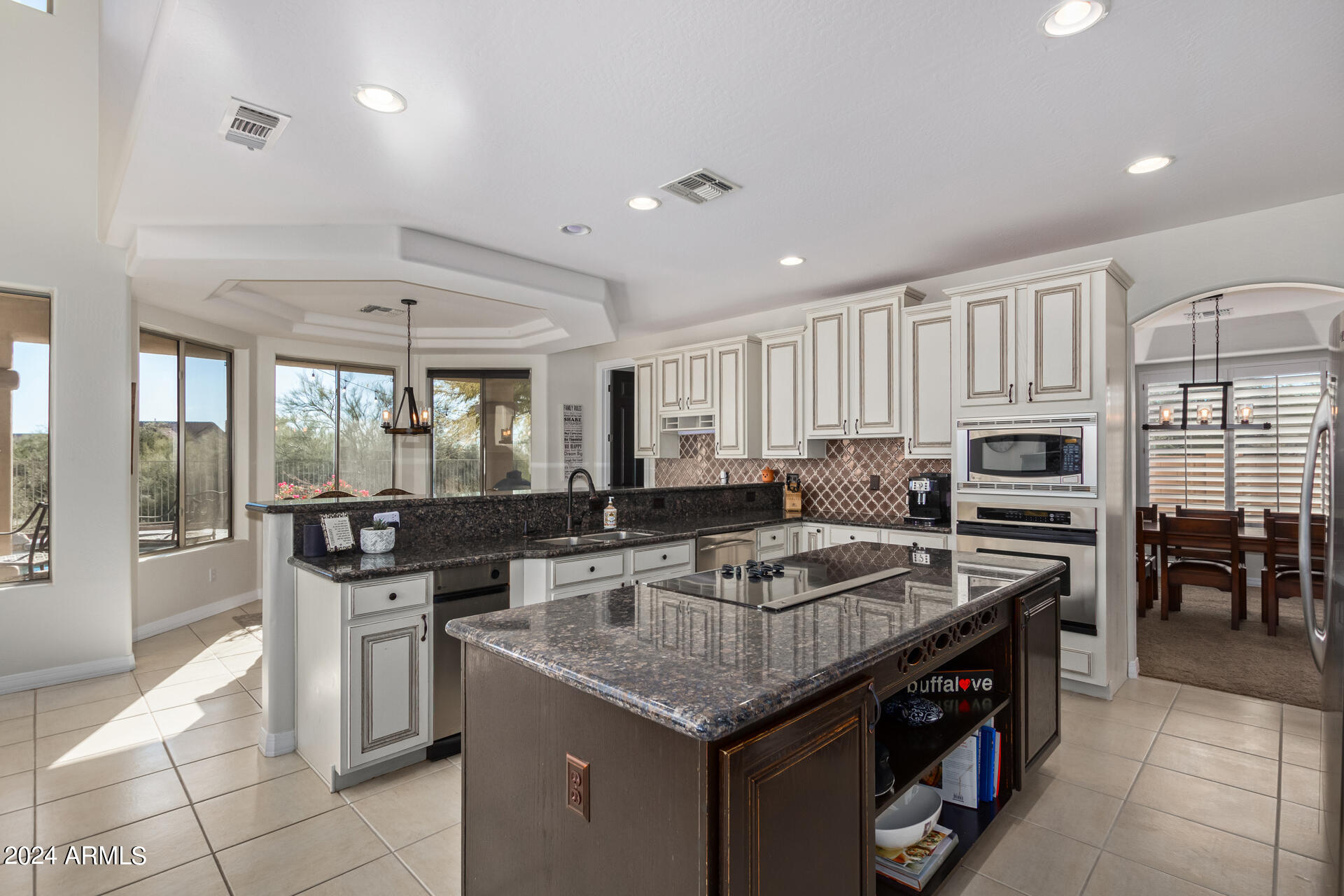 5401 E CALLE DE LAS ESTRELLAS