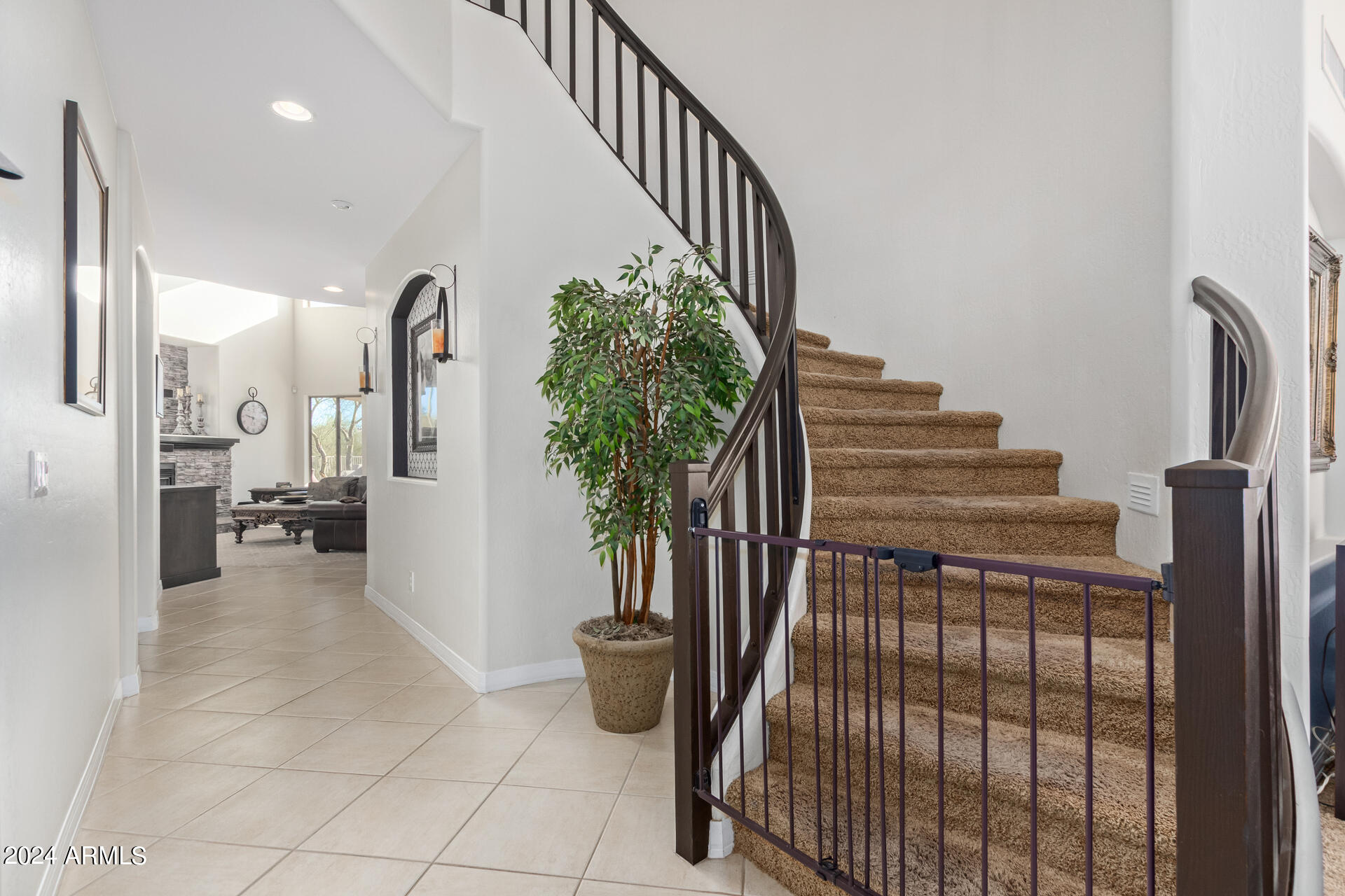 5401 E CALLE DE LAS ESTRELLAS