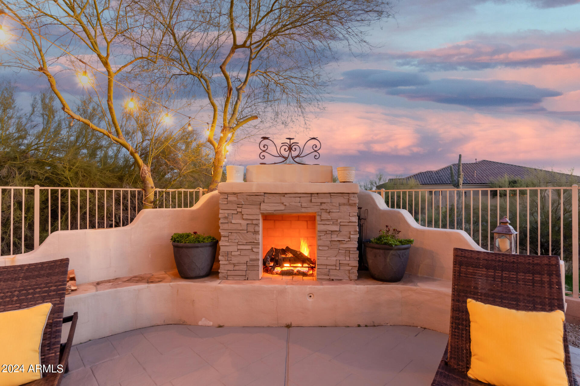 5401 E CALLE DE LAS ESTRELLAS