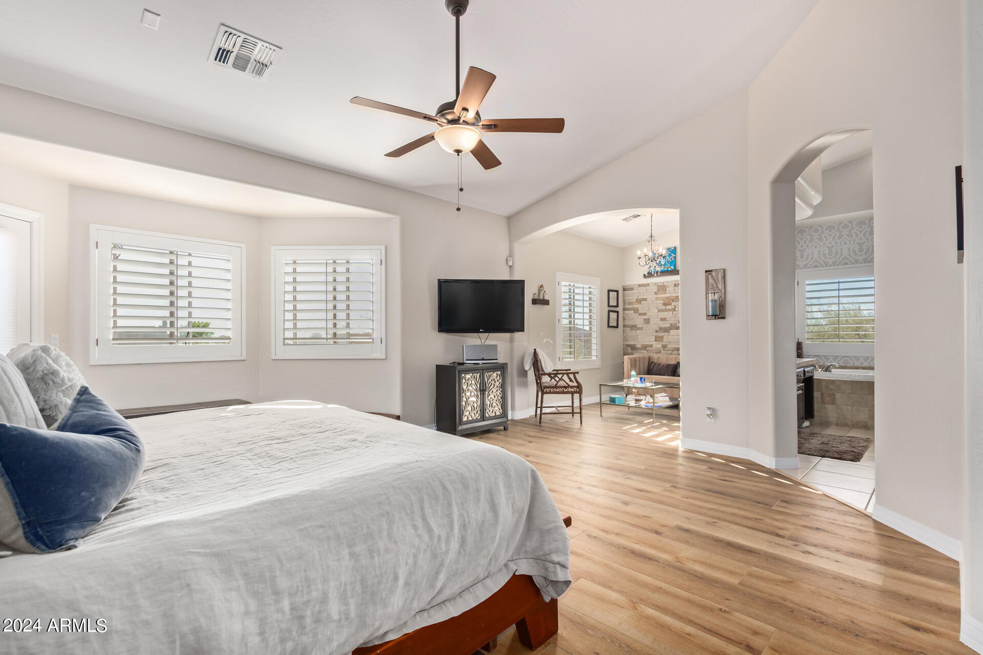 5401 E CALLE DE LAS ESTRELLAS