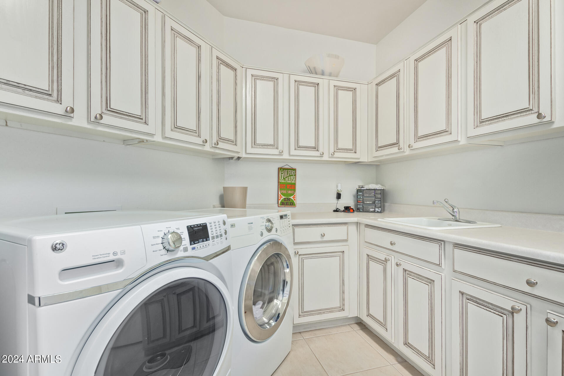 5401 E CALLE DE LAS ESTRELLAS