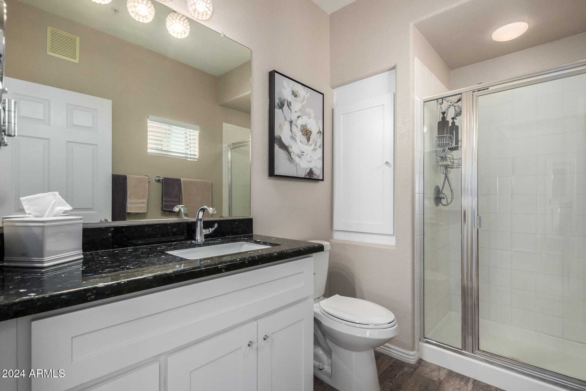 7401 W ARROWHEAD CLUBHOUSE Drive, 2084