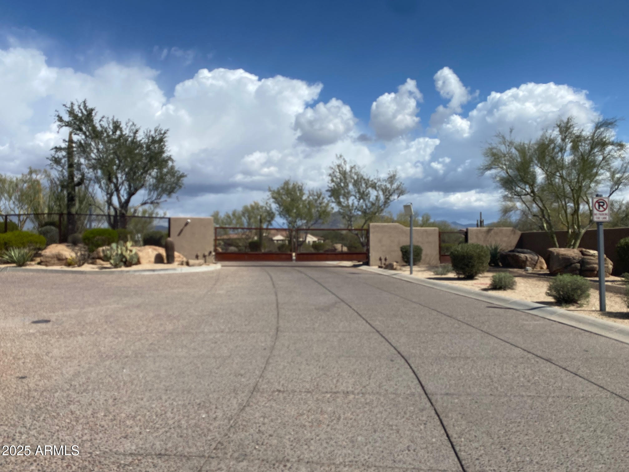 5650 E OCUPADO Drive