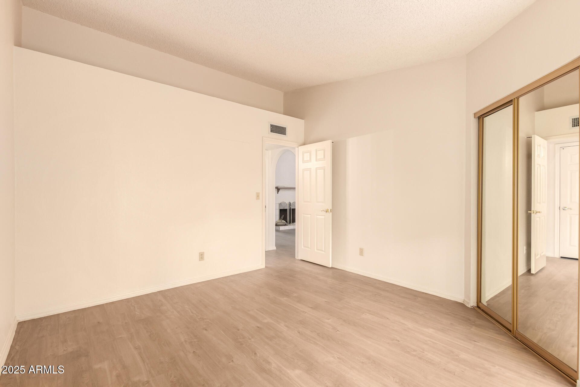 2059 E BROWN Road 30