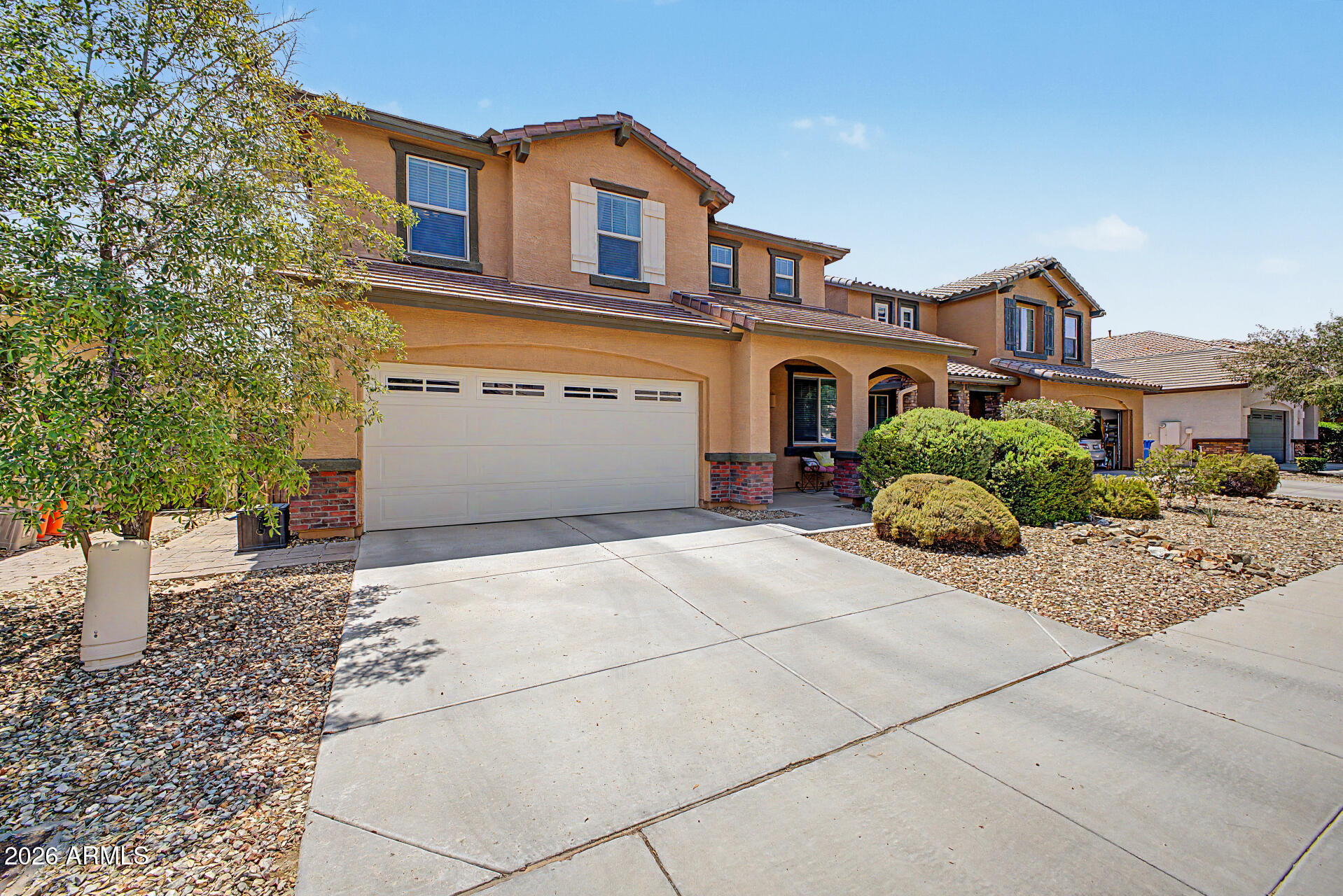 2975 E SALTSAGE Drive