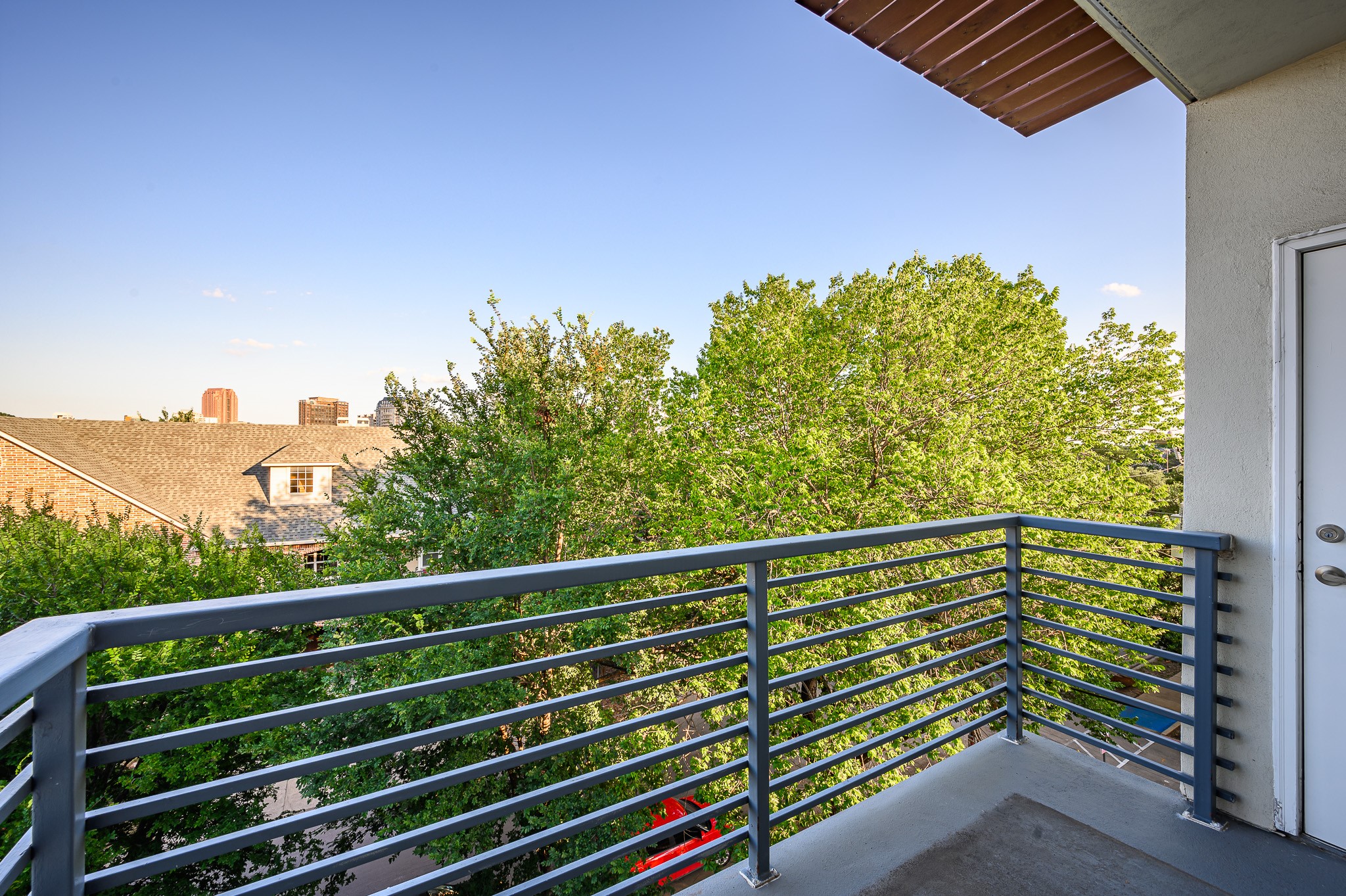 4107 Bowser Avenue 309