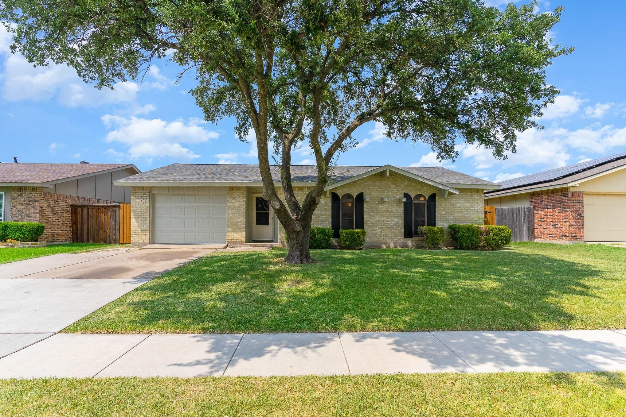 2223 Lockwood Drive