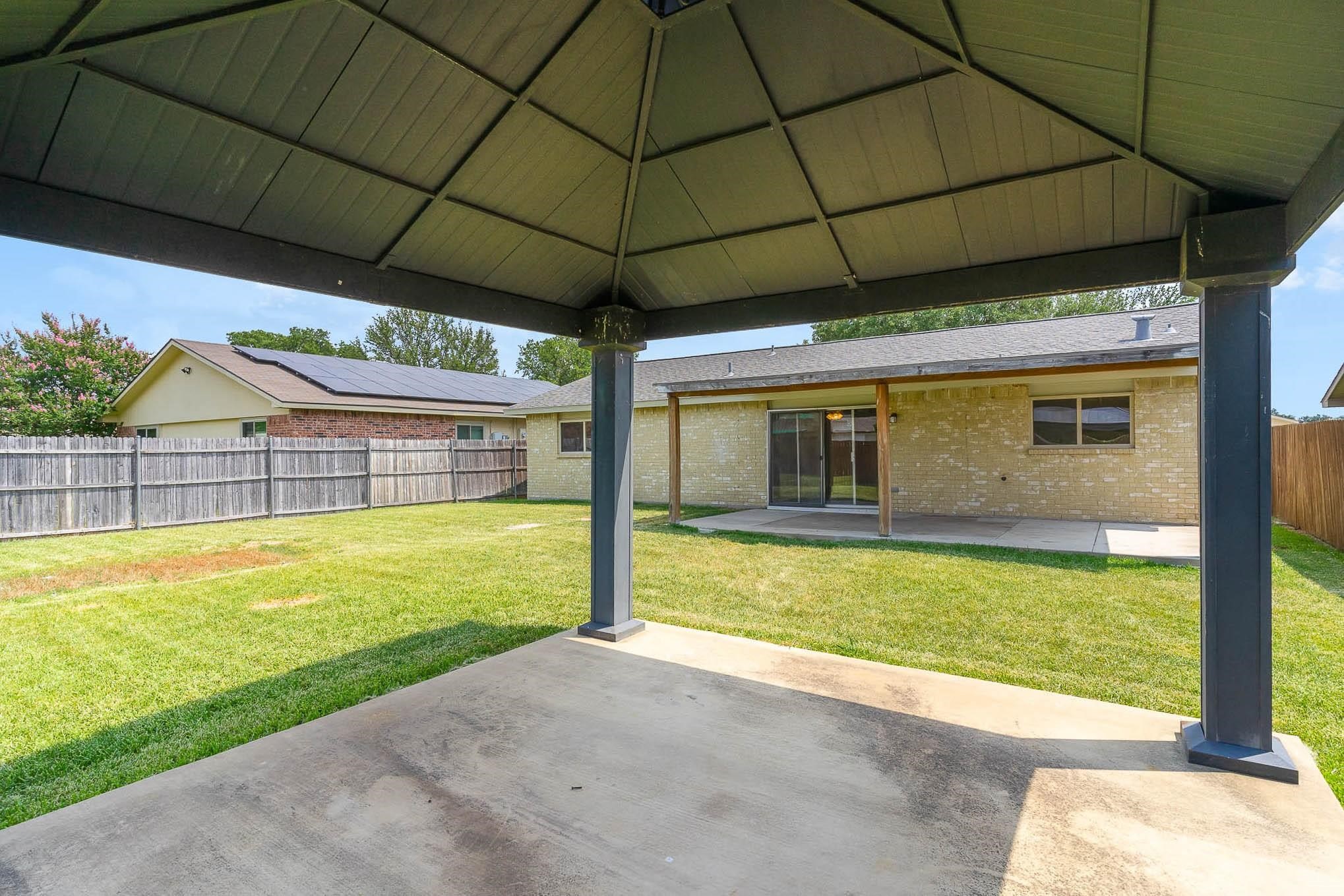 2223 Lockwood Drive
