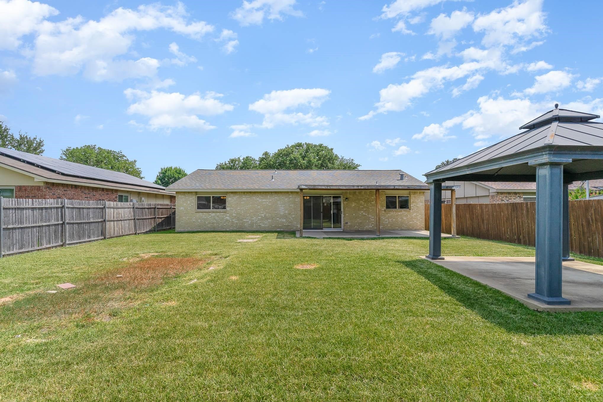 2223 Lockwood Drive
