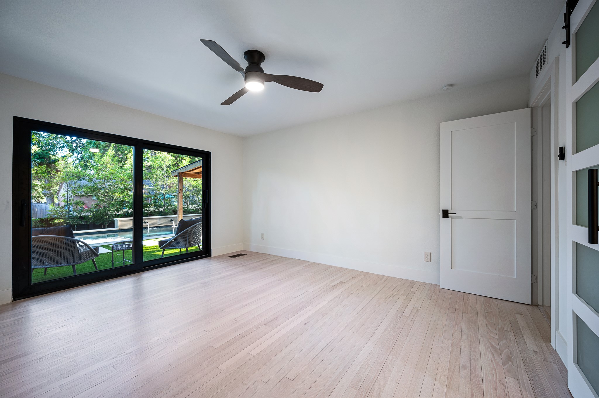 1121 Overlake Drive